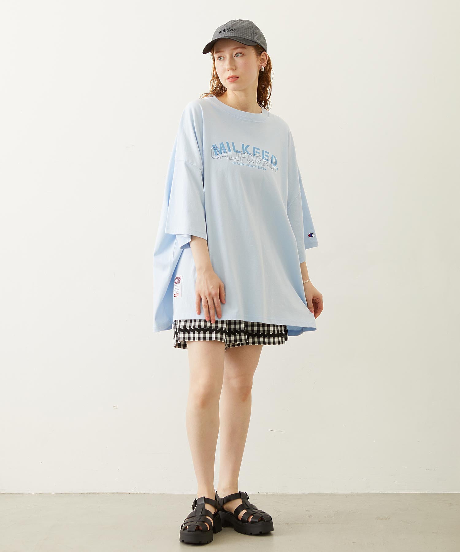 MILKFED.×CHAMPION LAYER LOGO BIG TEE