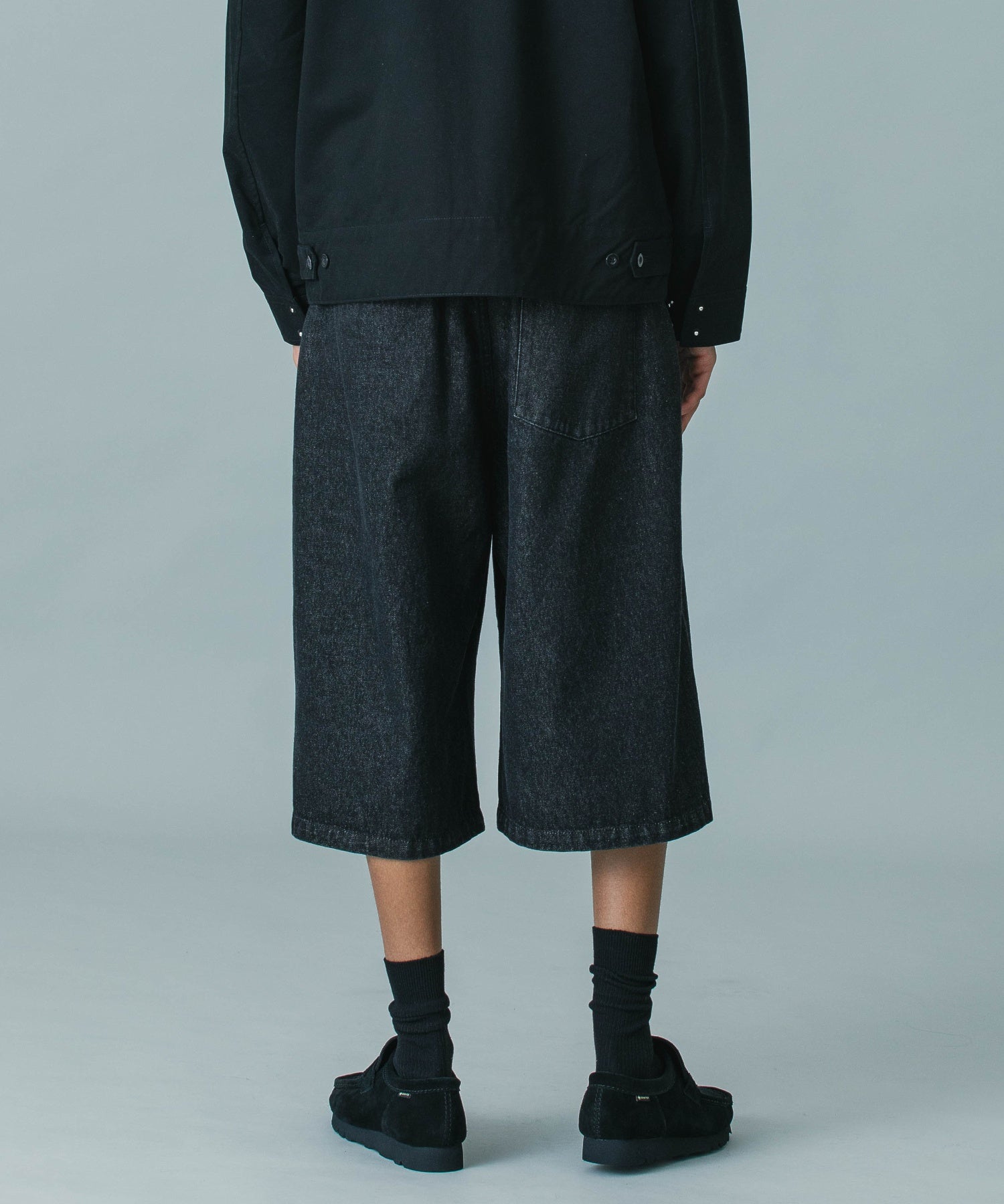 SHORT BAGGY PANTS