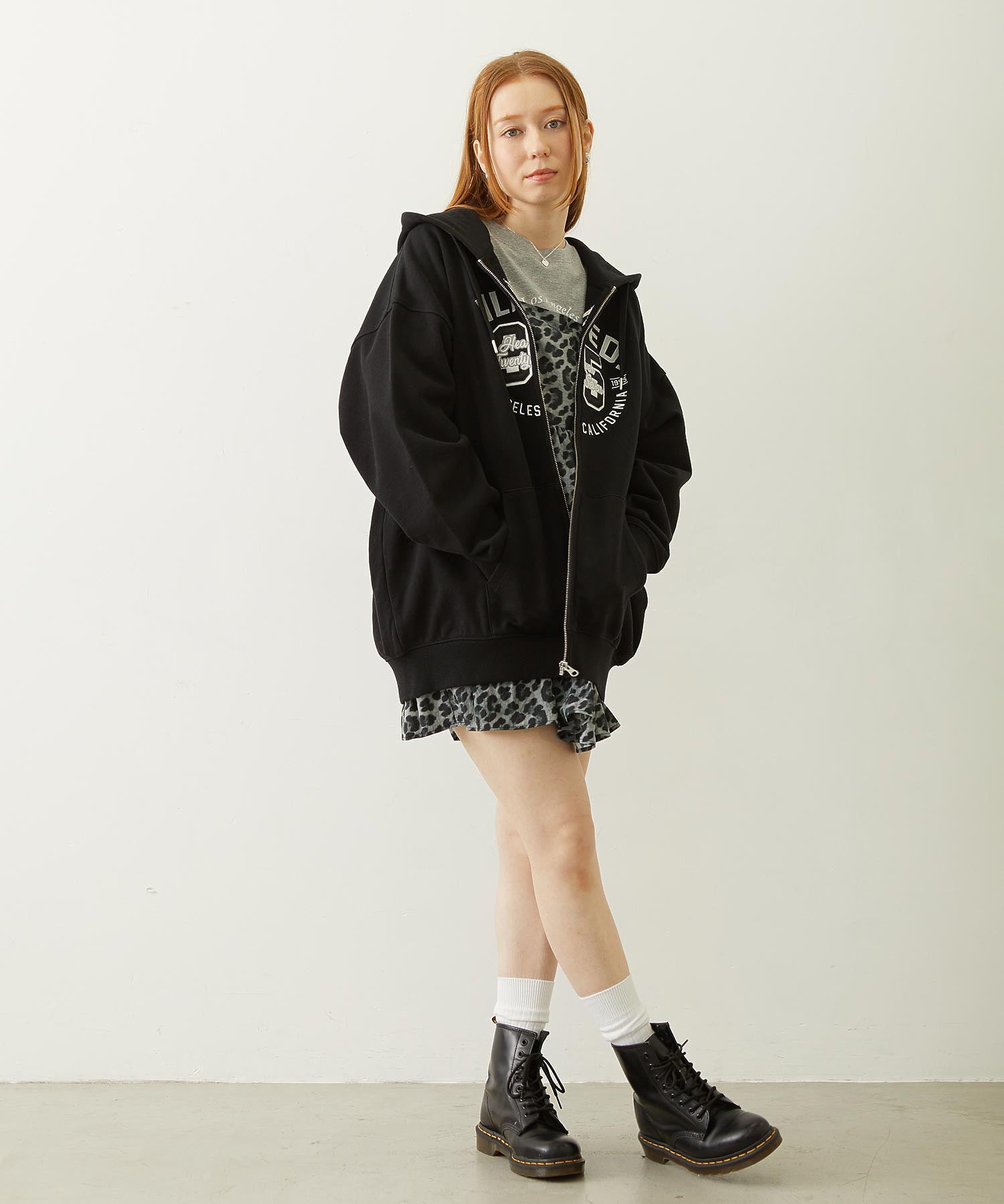 COLLEGE LOGO PATCH ZIP UP HOODIE