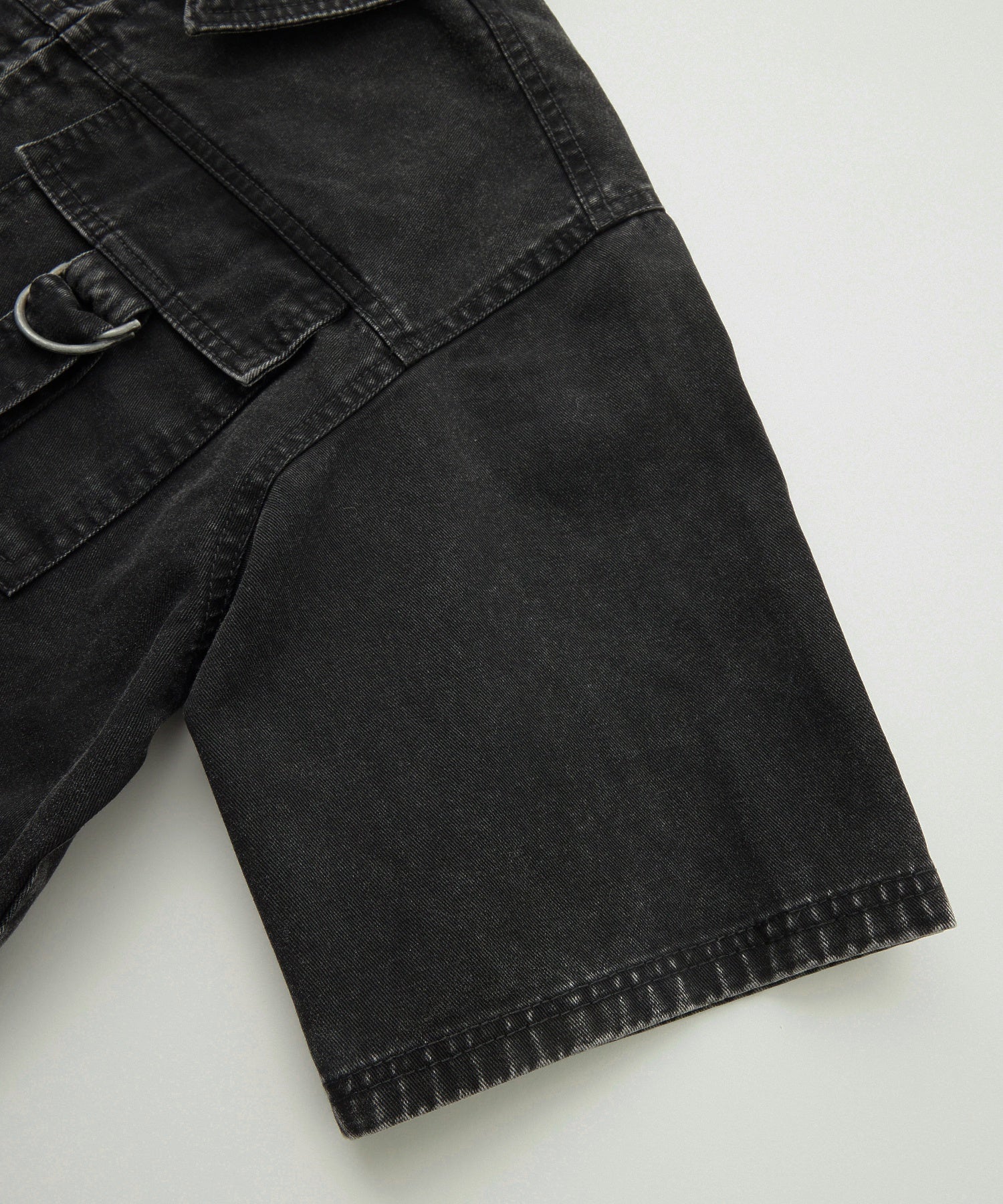 BELT POCKET CROPPED WORK SHIRT