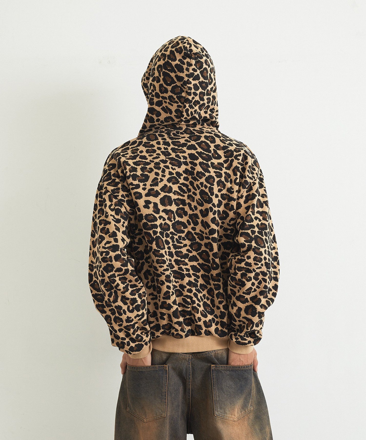LEOPARD ZIP HOODED SWEATSHIRT