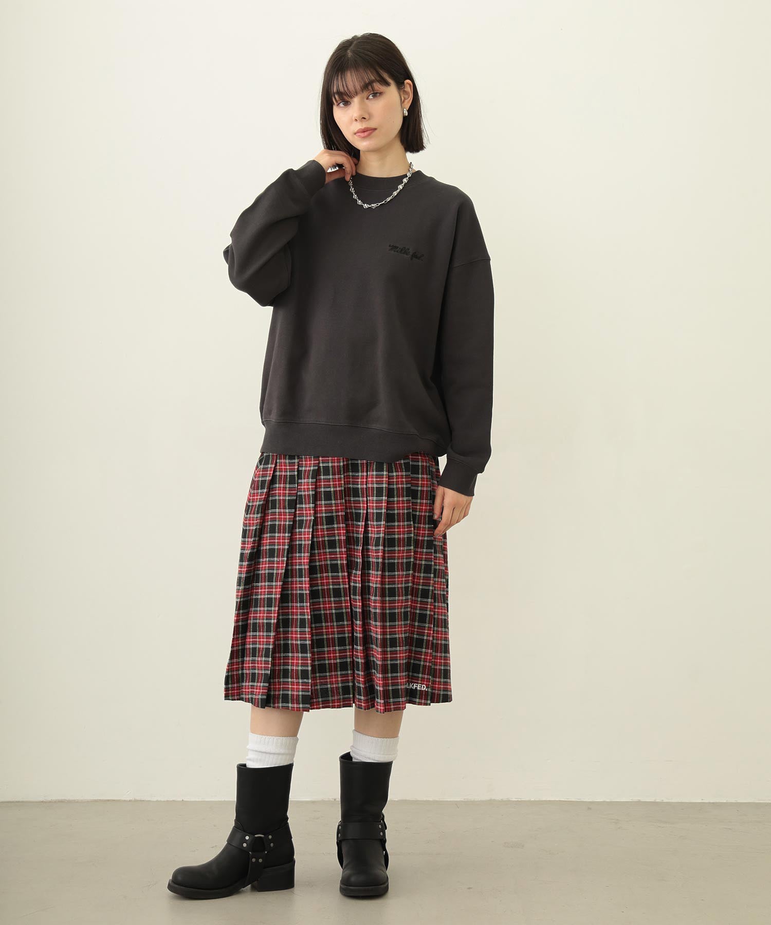 ICING LOGO WIDE CREW SWEAT TOP