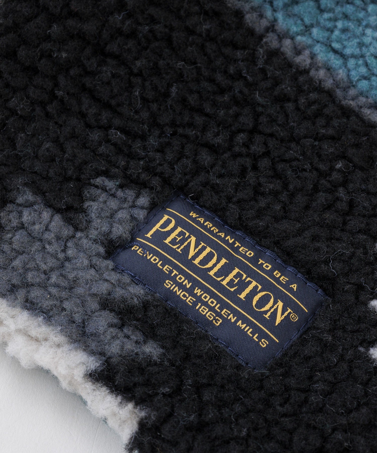 【PENDLETON】Boa Scarf PDT-000-263017