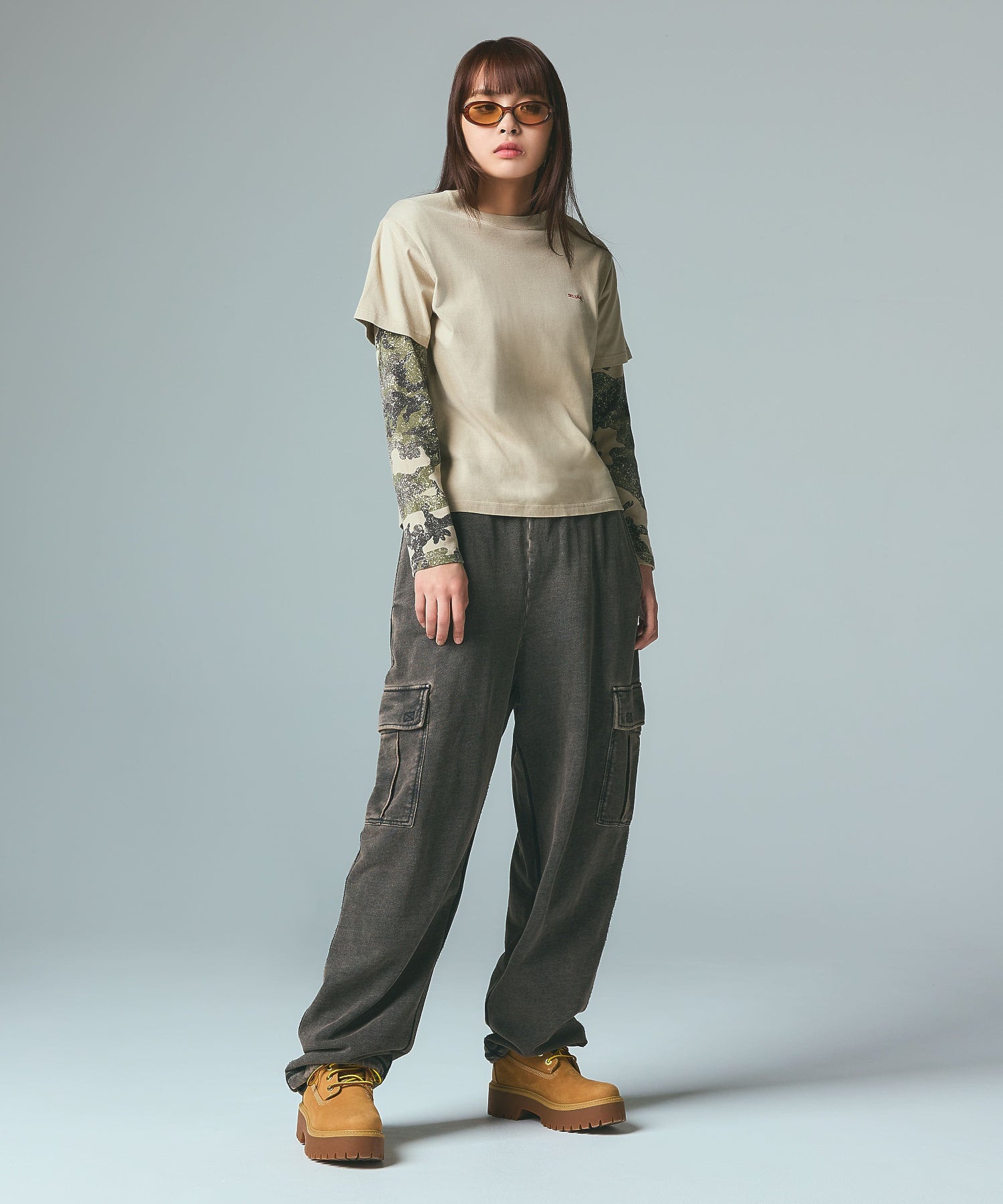FACE S/S TEE
