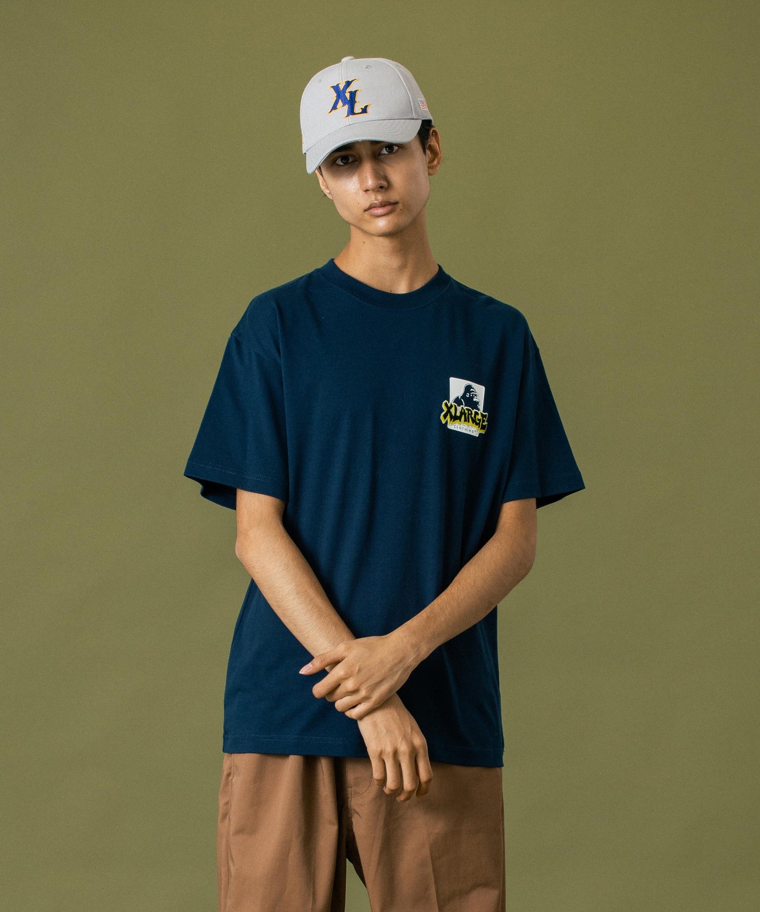 MODEL 身長183cm / 着用サイズ：Lサイズ