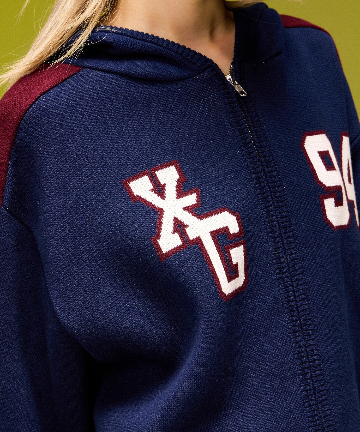 NUMBER AND LOGO JACQUARD ZIP UP KNIT TOP