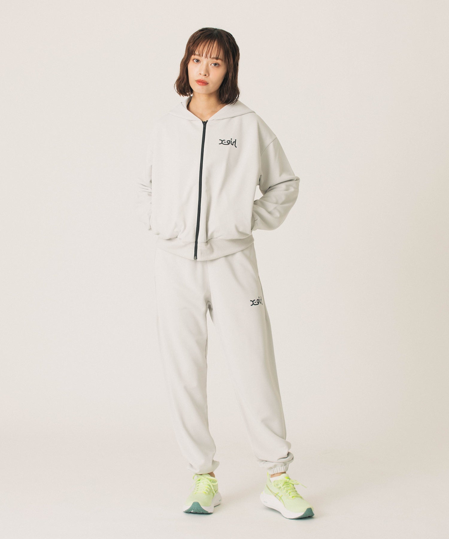 ZIP UP HOODIE