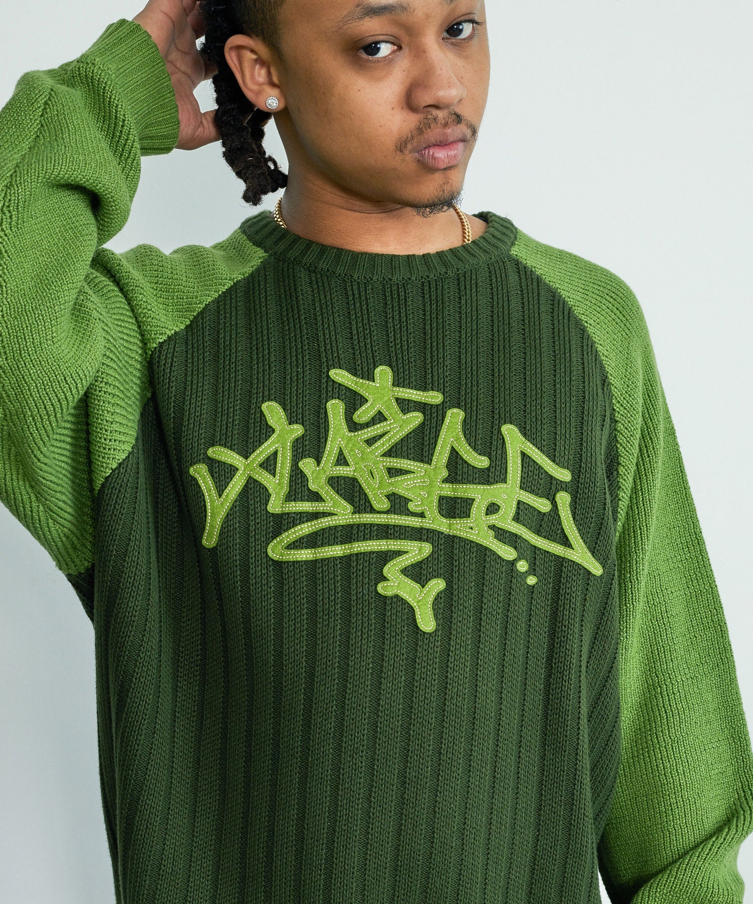 PATCHED SWEATER