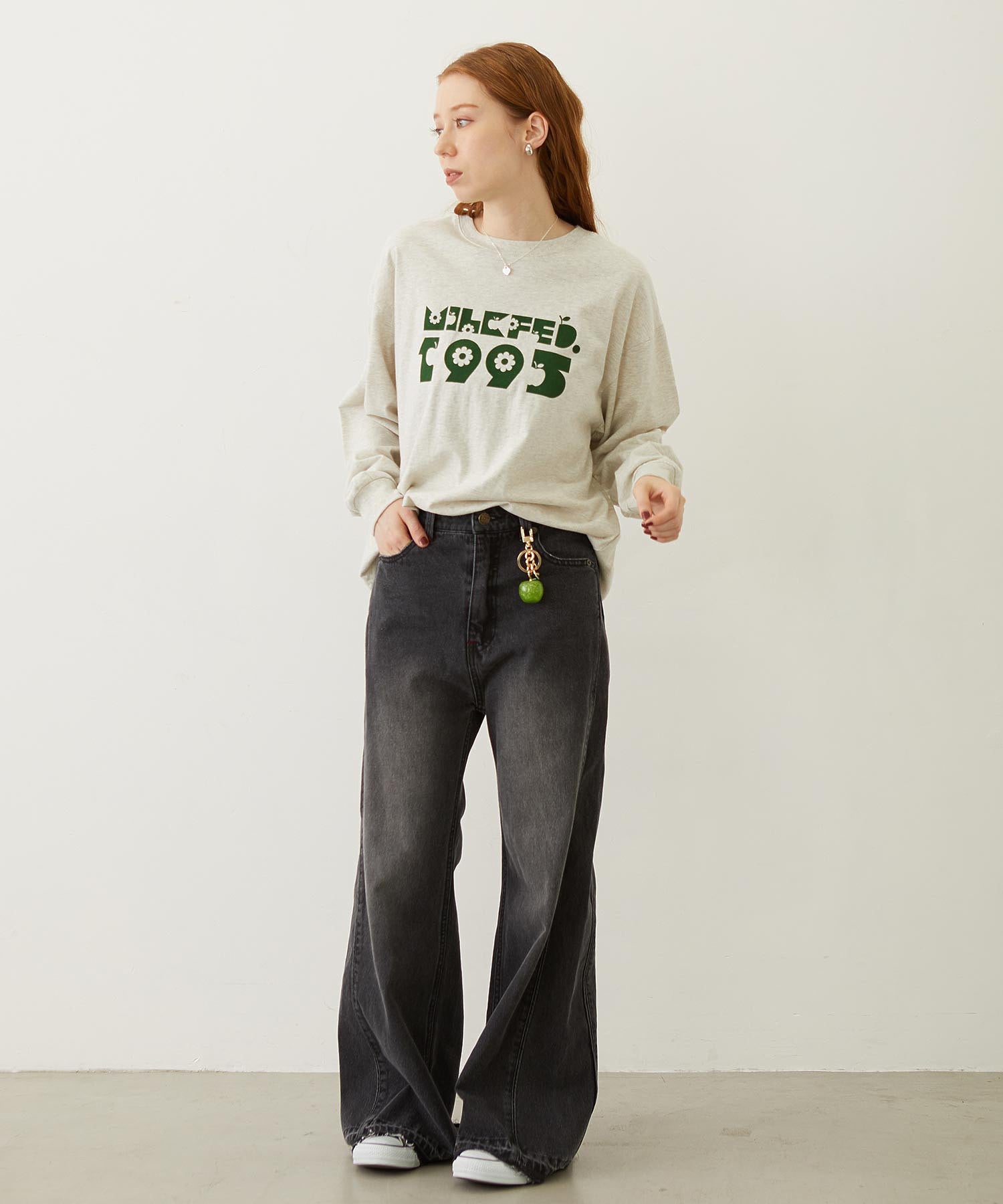 APPLE LOGO FLOCK PRINT L/S TEE