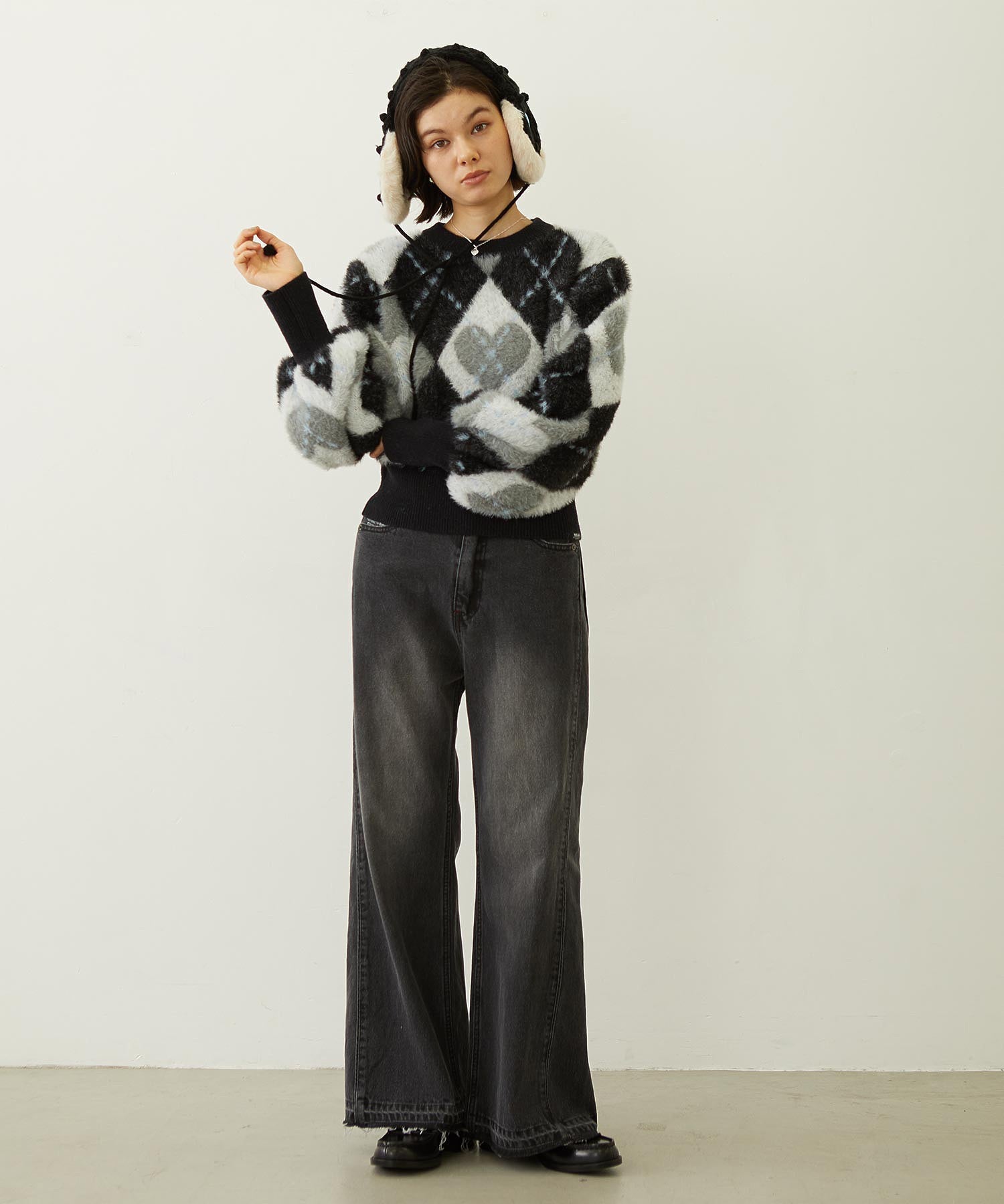 HEART ARGYLE KNIT TOP