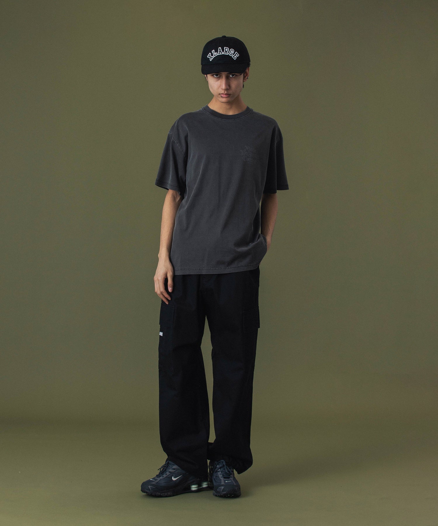 DISCHARGE PRINTED LOGO S/S TEE