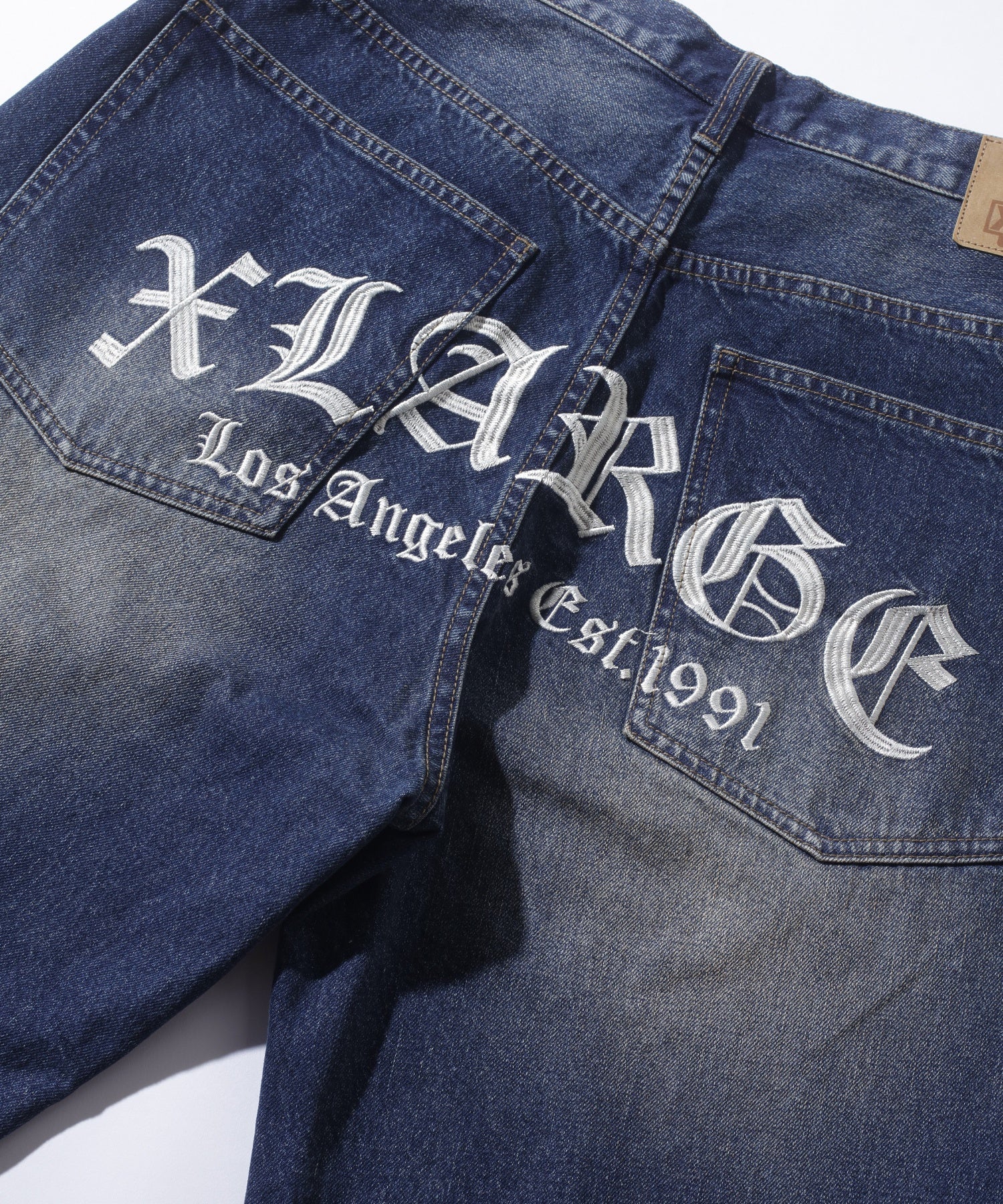 OLD ENGLISH BAGGY DENIM PANTS