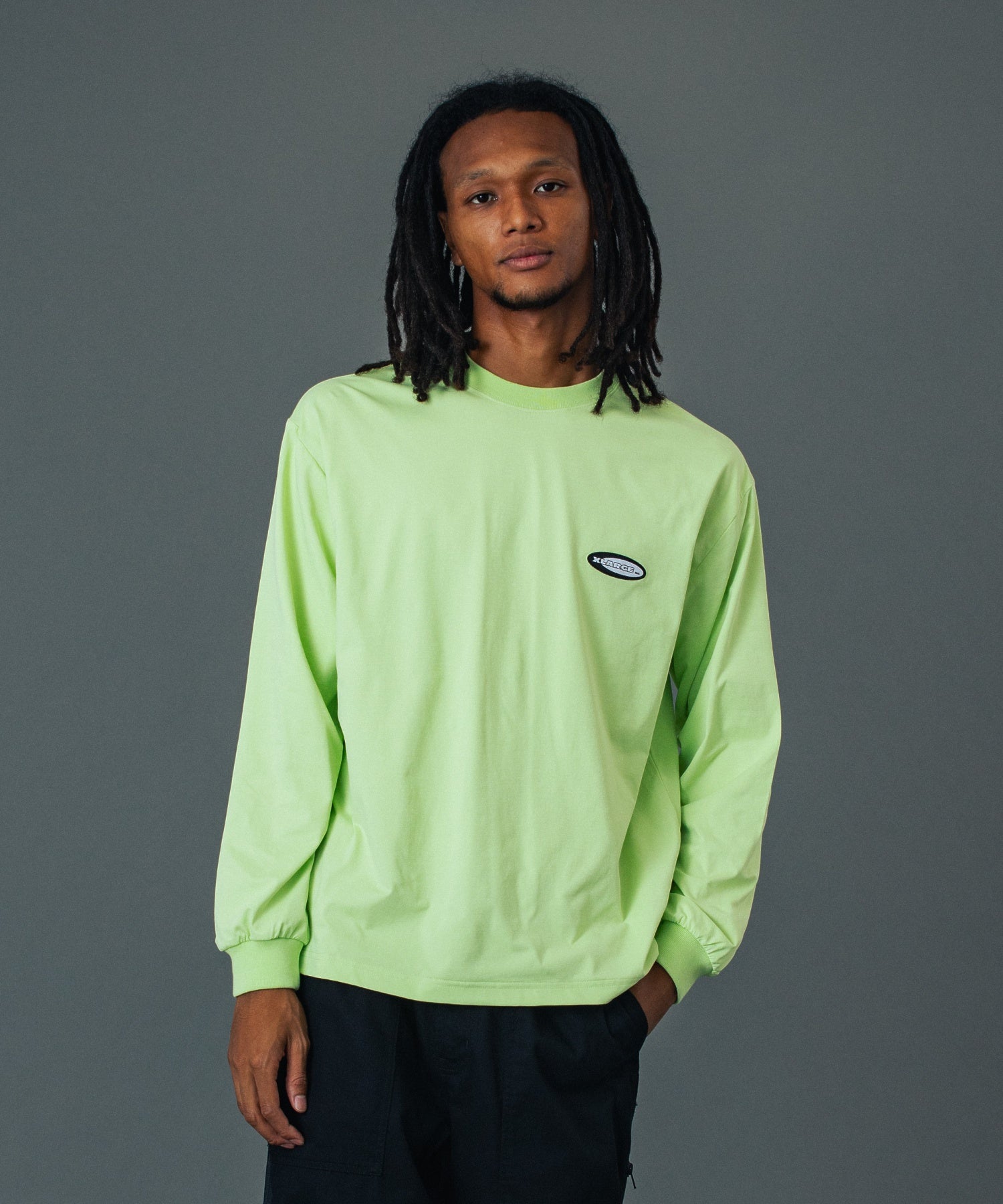 MODEL 身長185cm / 着用サイズ：Lサイズ