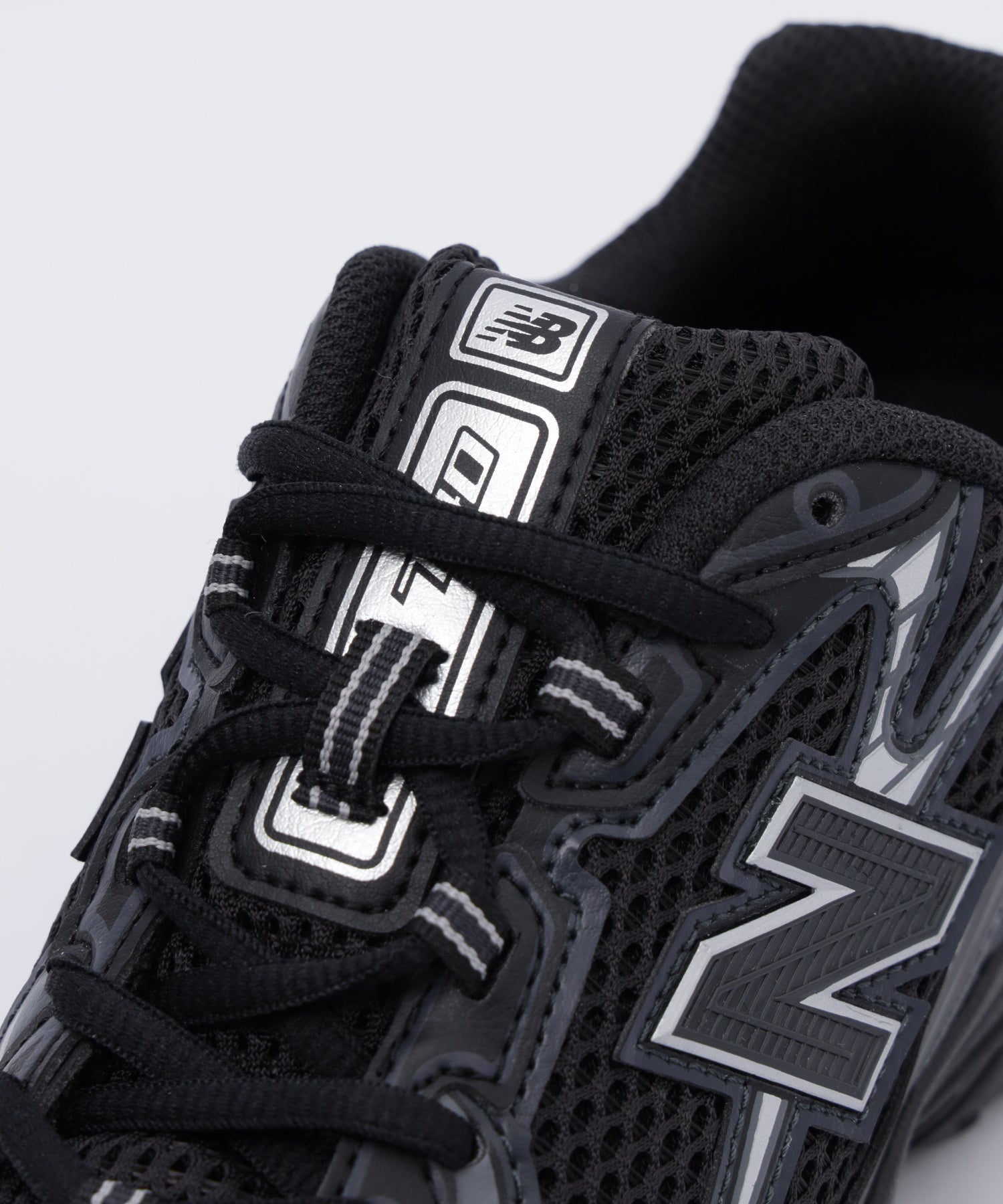 NEW BALANCE/ニューバランス/W U740BM2