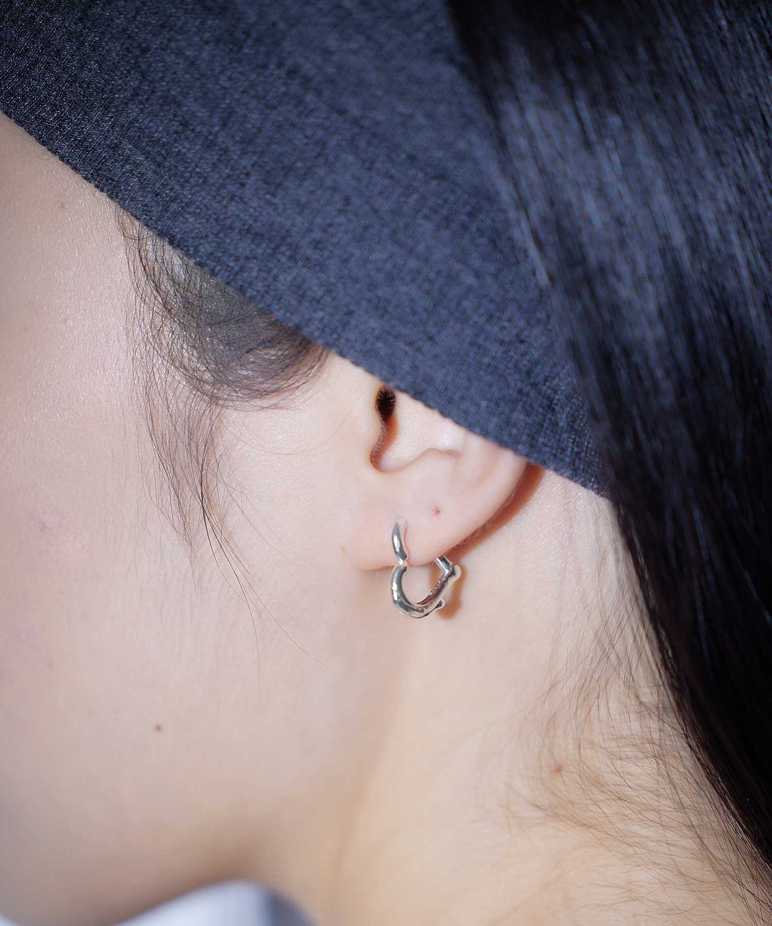 MILKFED. × LANIE MELTY HEART CHAIN EARRING