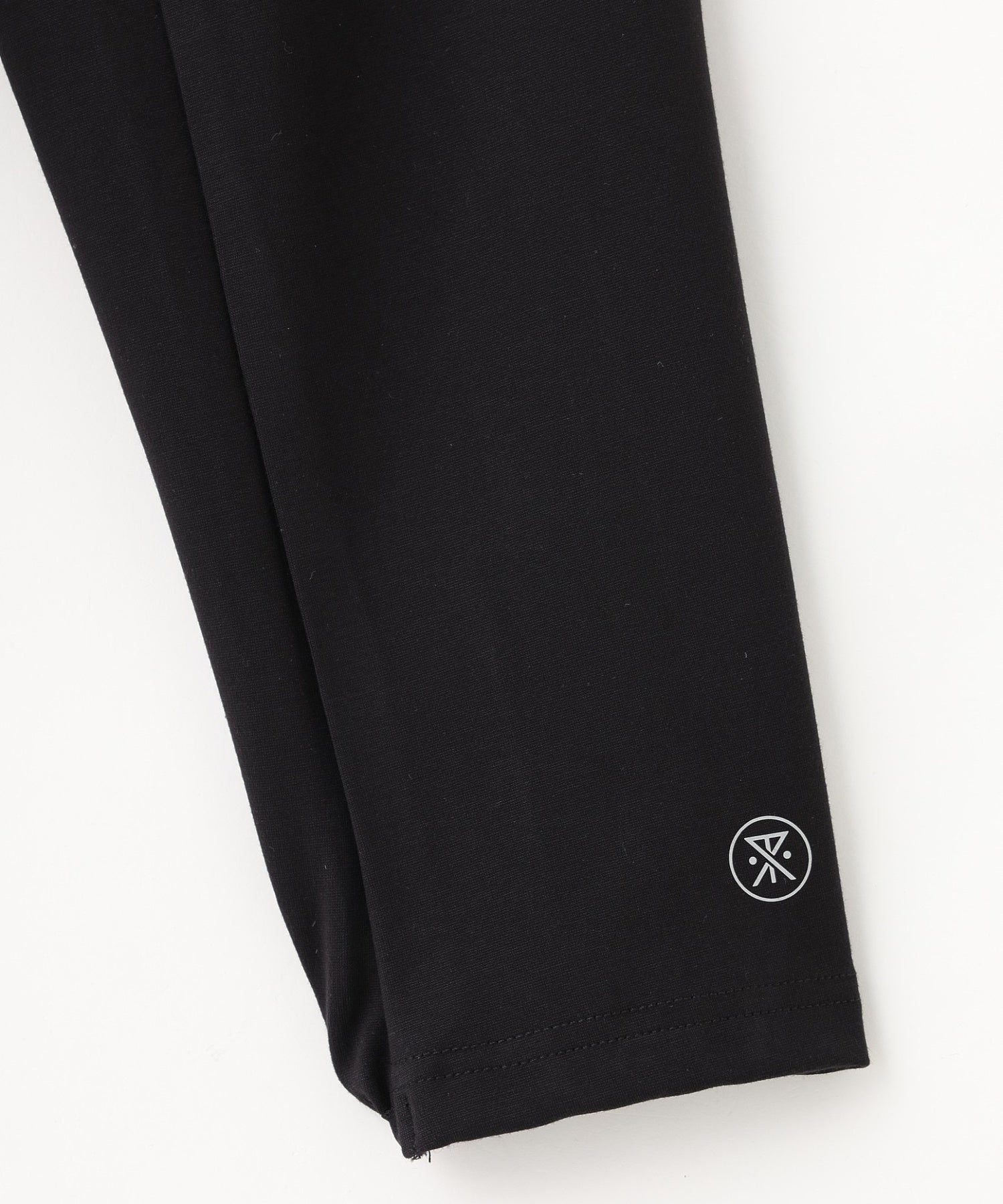 RUN AMOK/ロアーク/EL MORRO ZIP FLEECE 2.0 RF374-BLK