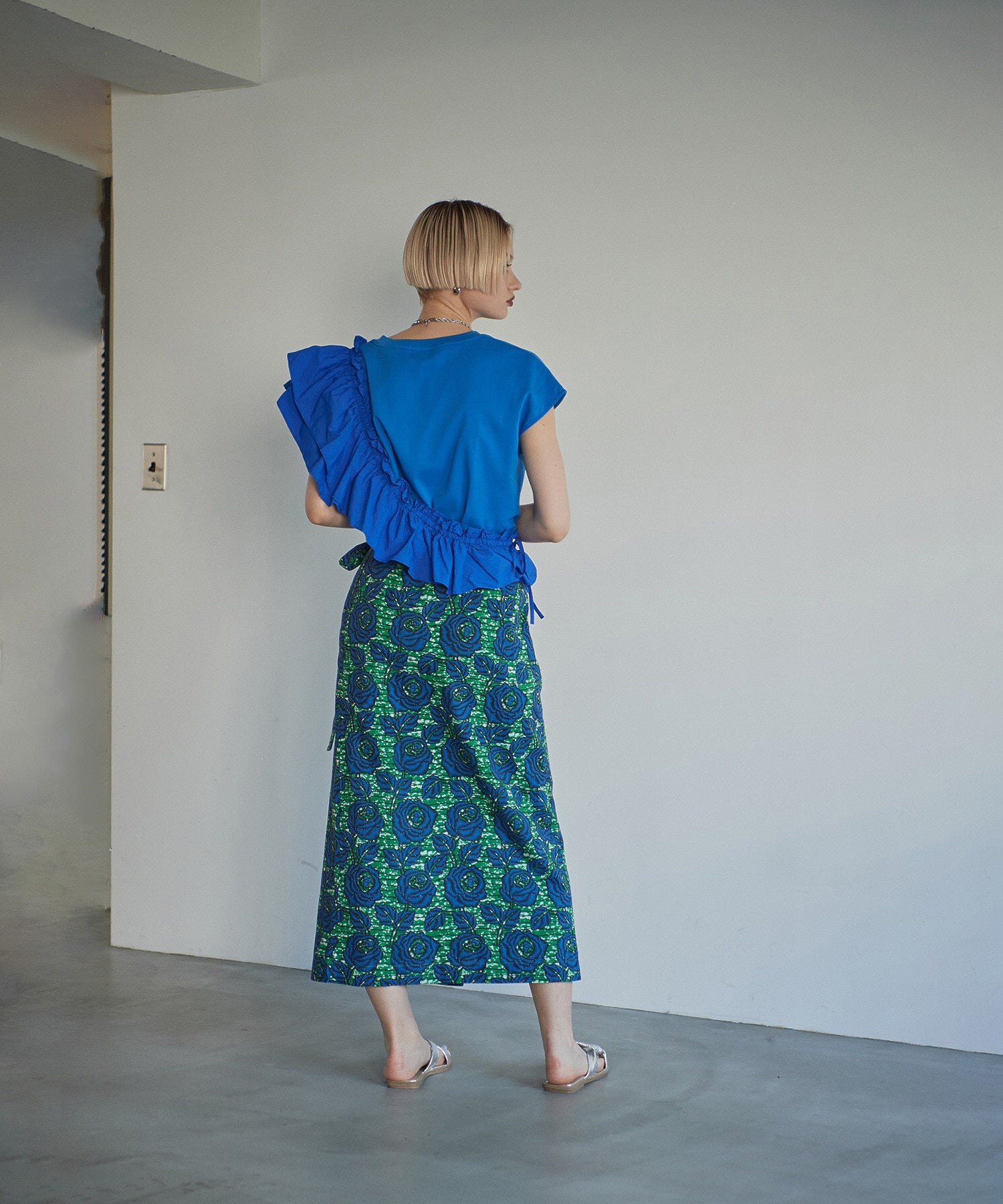 2WAYフリルドッキングカットソー