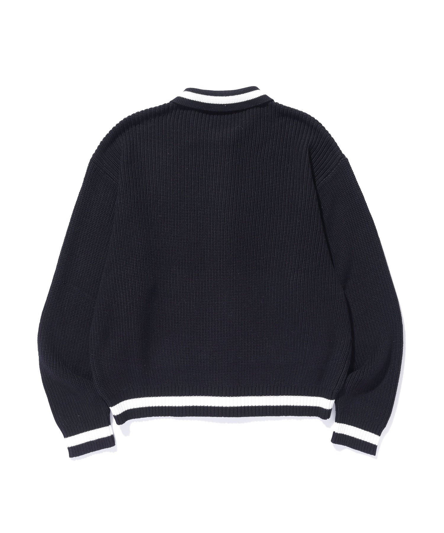 LINE KNIT TOP