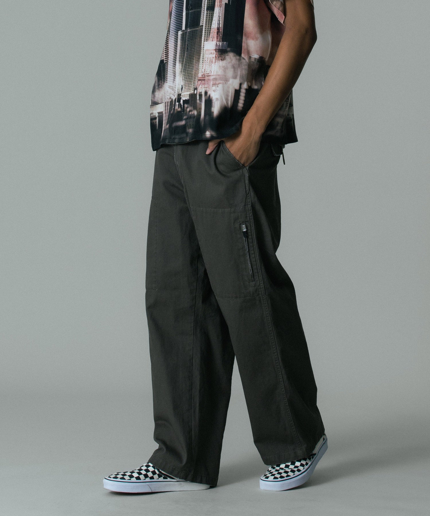 MODEL 身長185cm / 着用サイズ：34inch