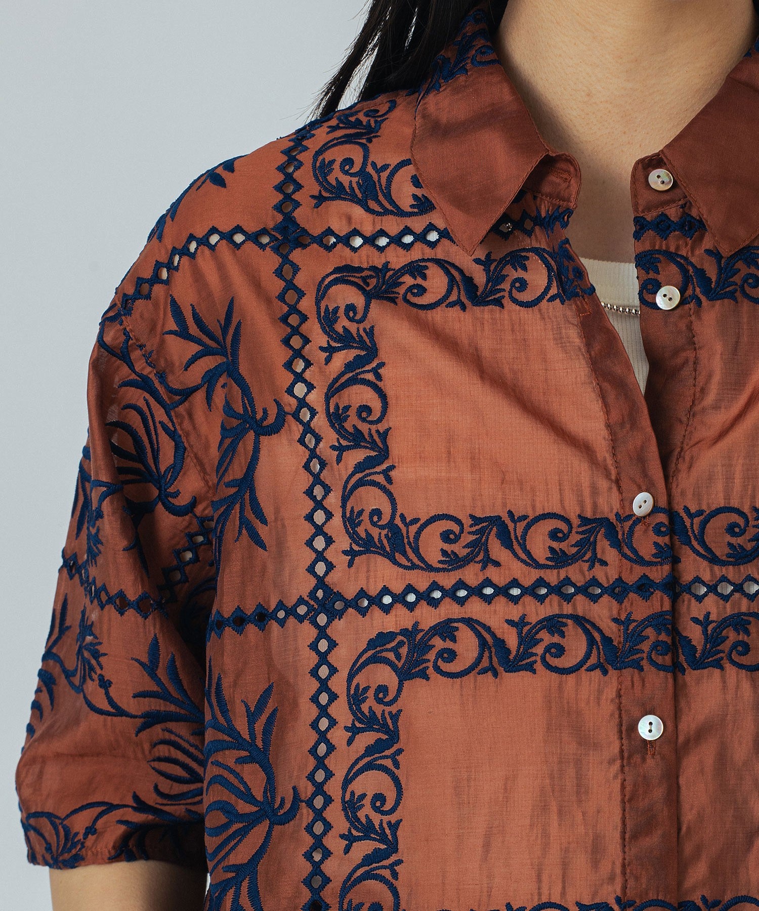 EMBROIDERY SHIRT