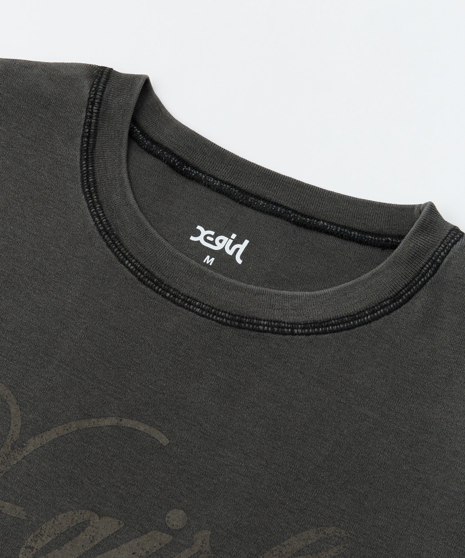 LOGO AND NUMBER S/S BABY TEE
