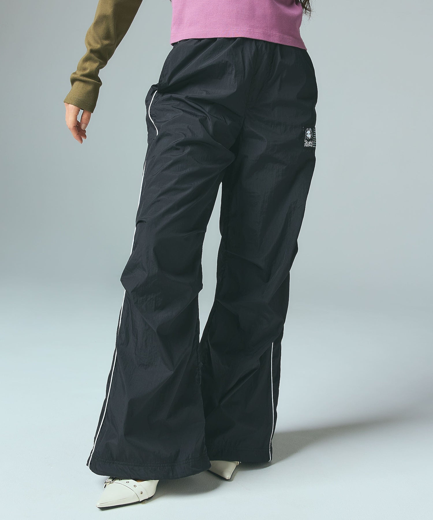 FACE LABEL TRACK PANTS