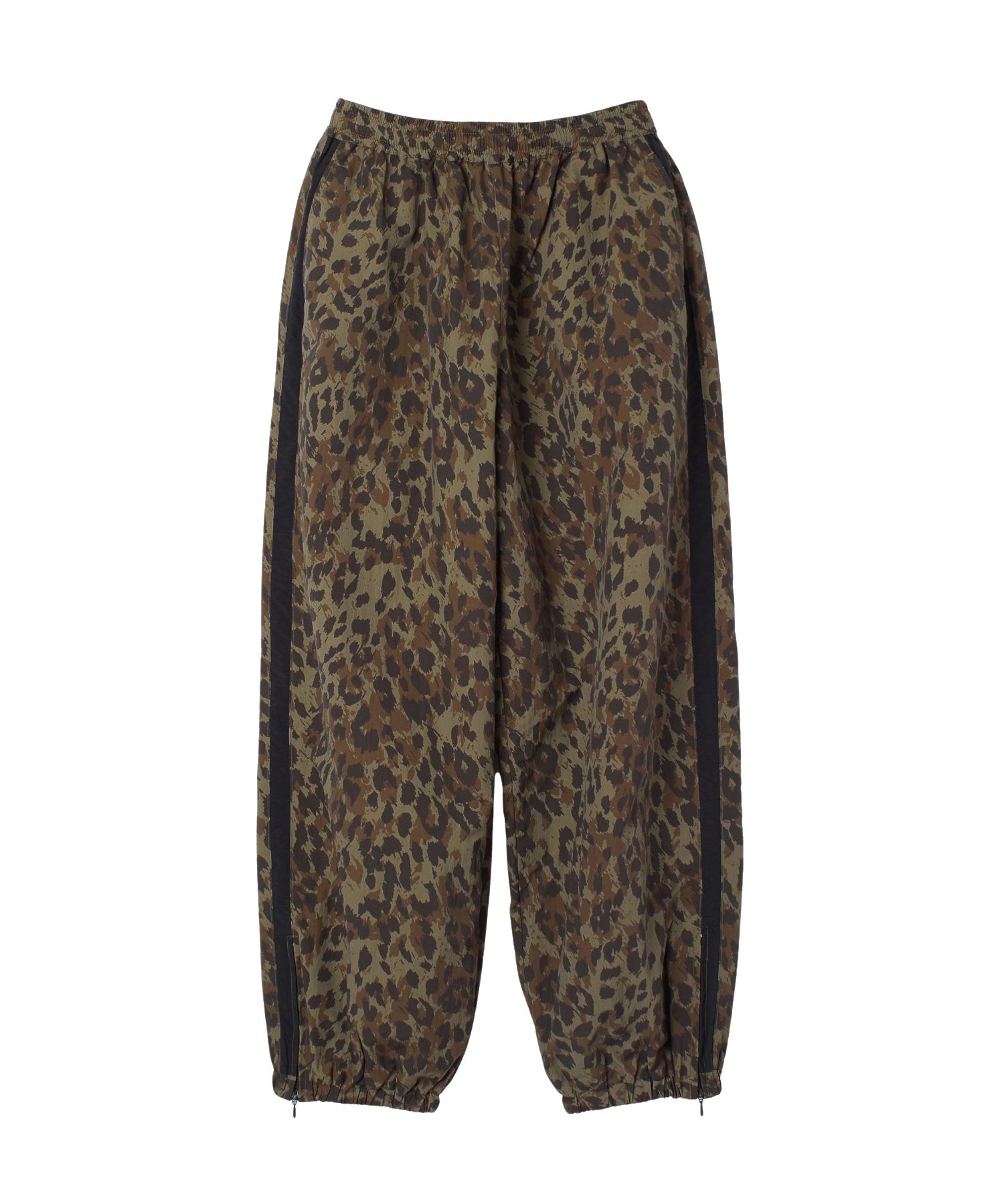 FACE LABEL LOOSE FIT TRAINING PANTS