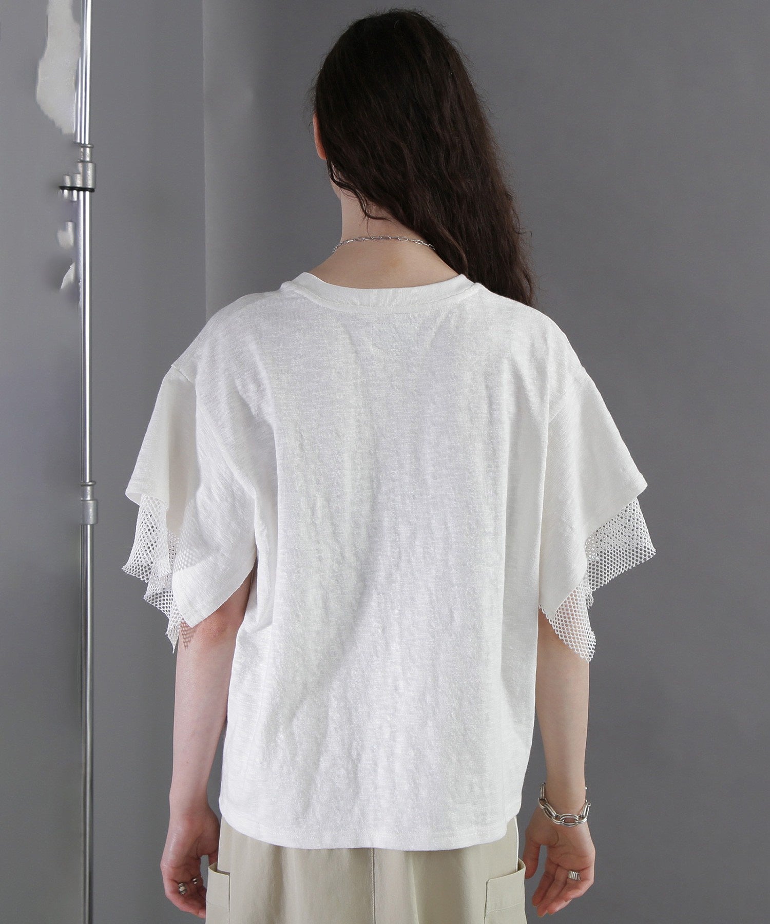 メッシュレイヤード スリーブ Tシャツ