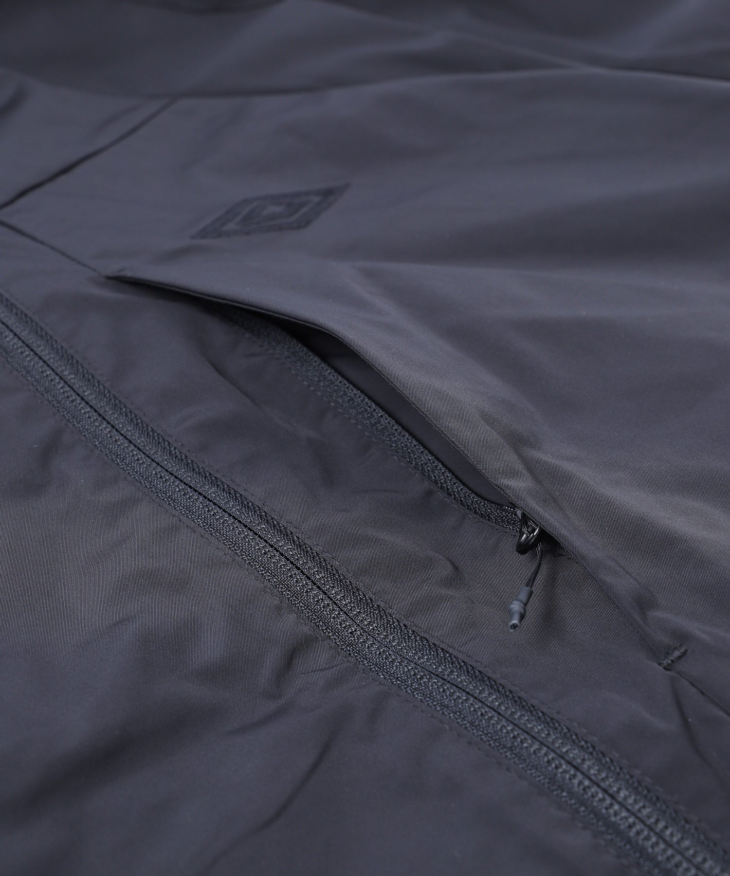 WHITE MOUNTAINEERING/ホワイトマウンテニアリング/WM×UMBRO BLOUSON/BK2473207