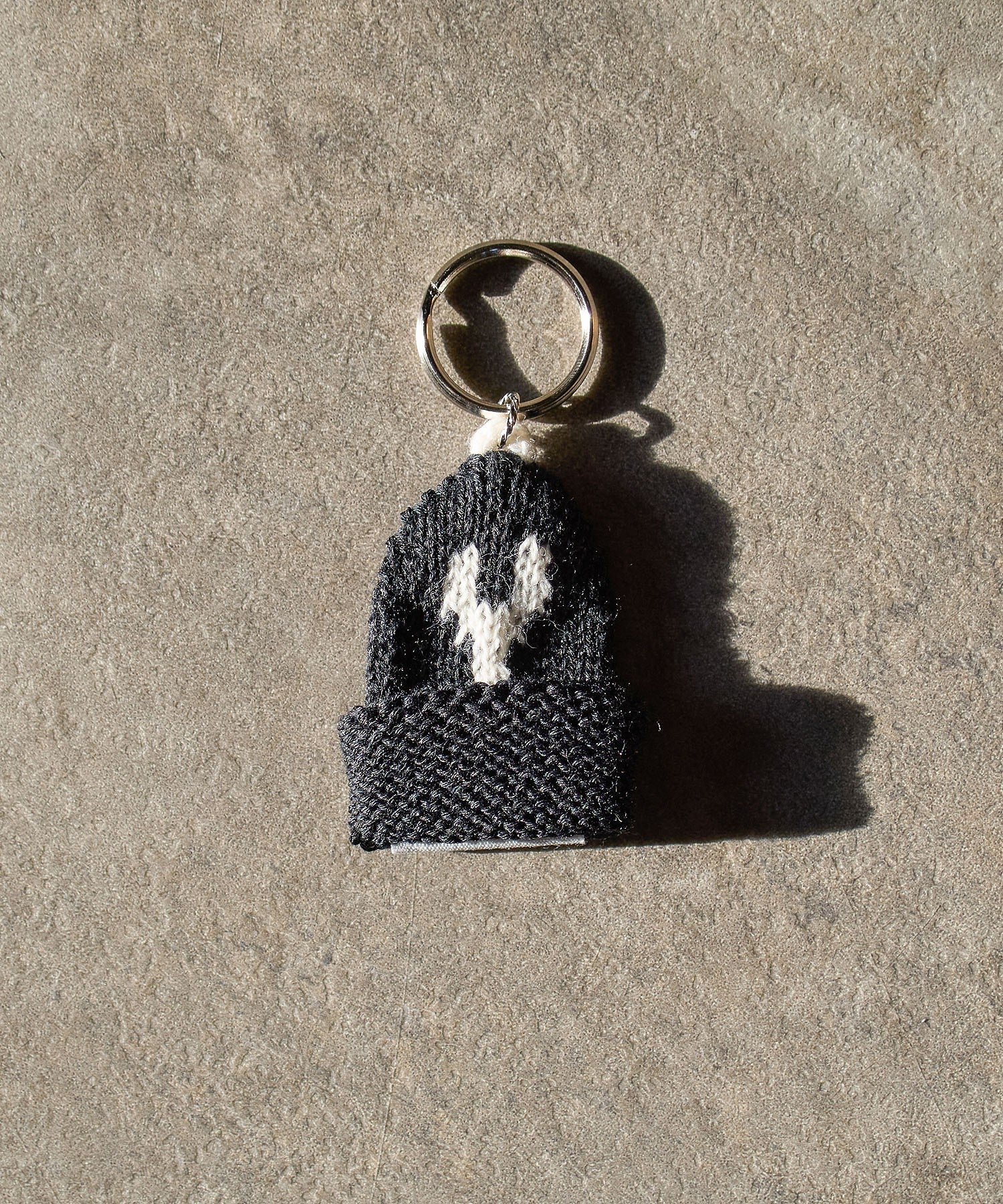 INFIELDER DESIGN/ALPHABET HOLDER