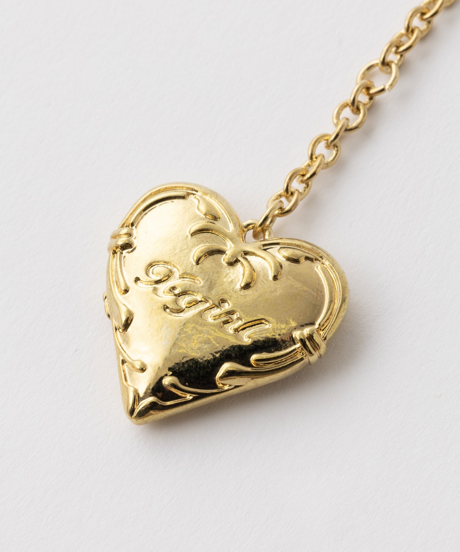 2WAY PLATE AND HEART NECKLACE