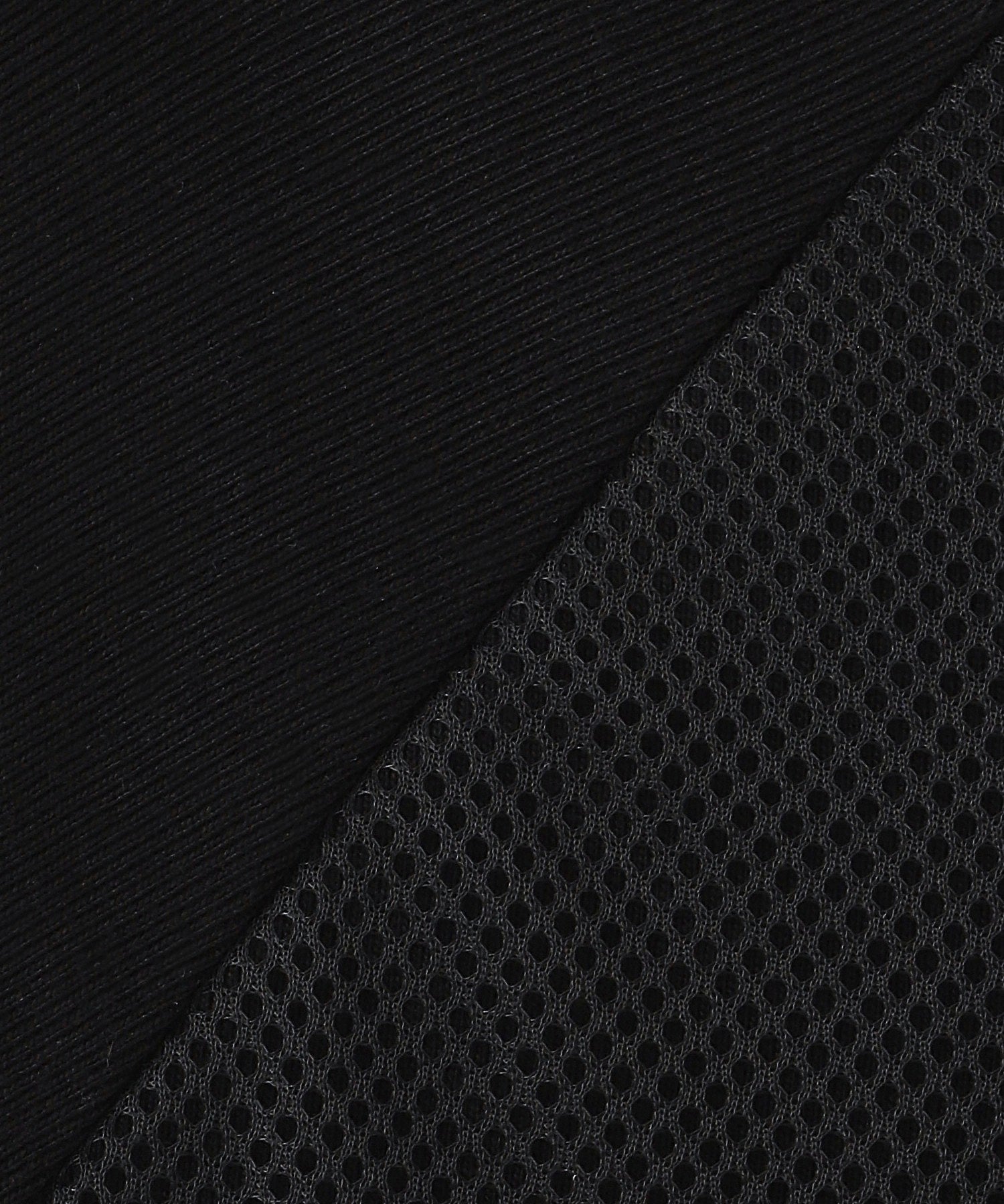 MESH PANELED L/S COMPACT TOP