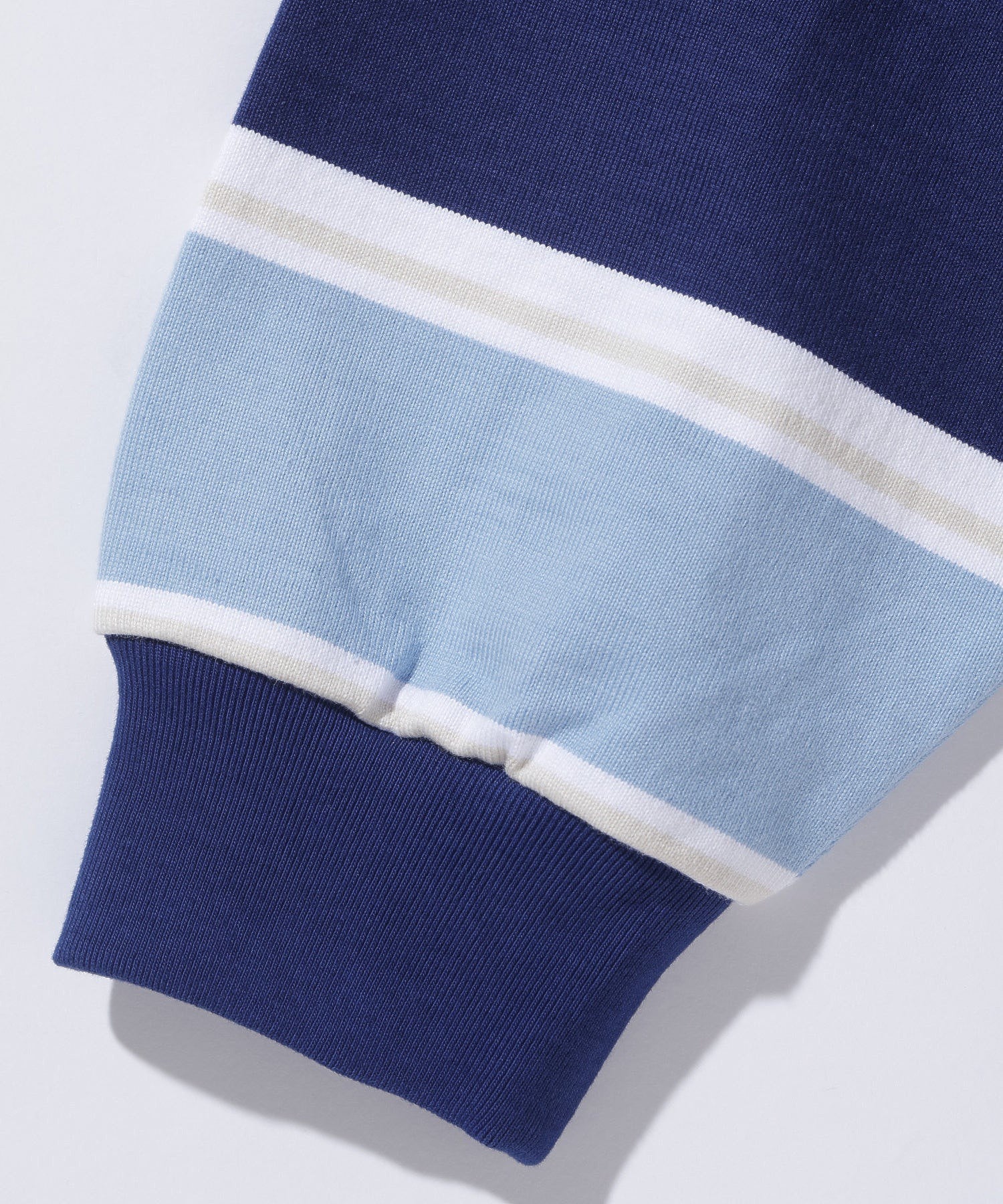 EMBLEM STRIPED RUGBY SHIRT XLARGE