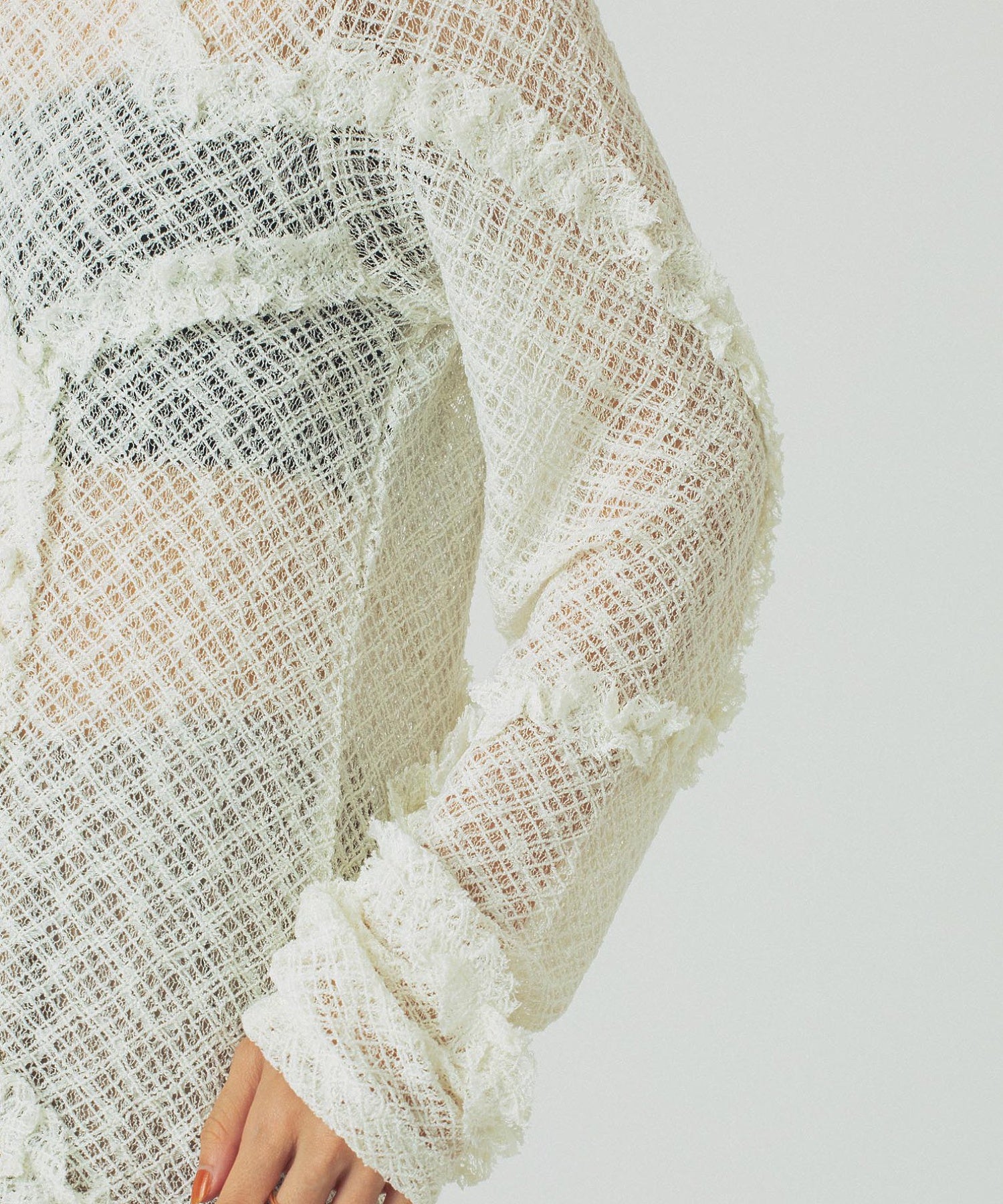 FRILL LACE TOP