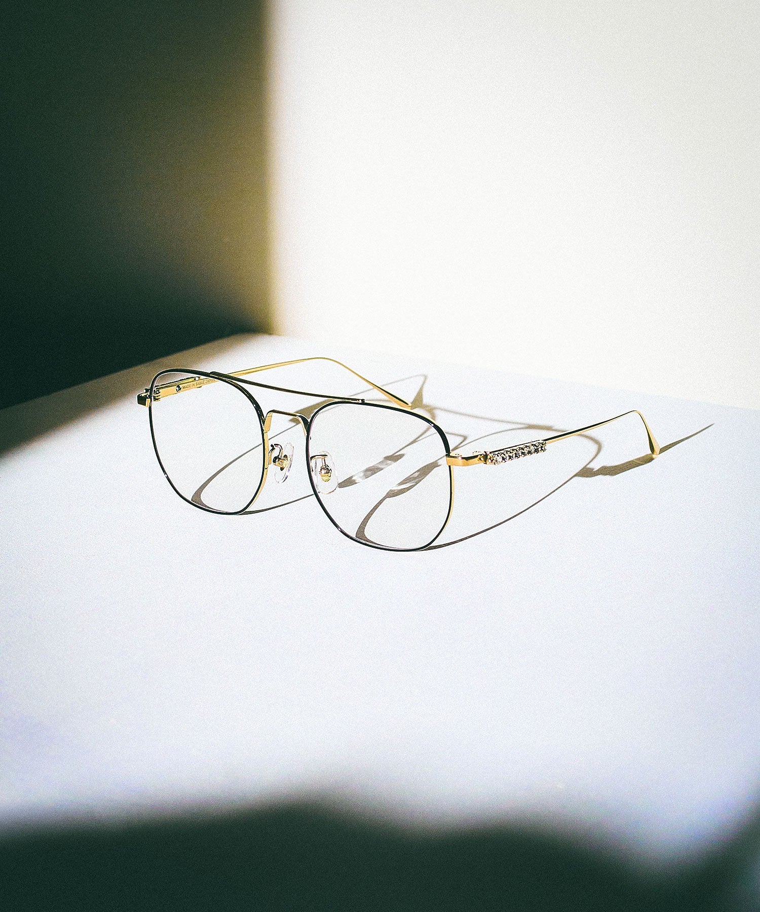 Heyep/AVIATOR GLASSES WITH RHINESTONES LOGO