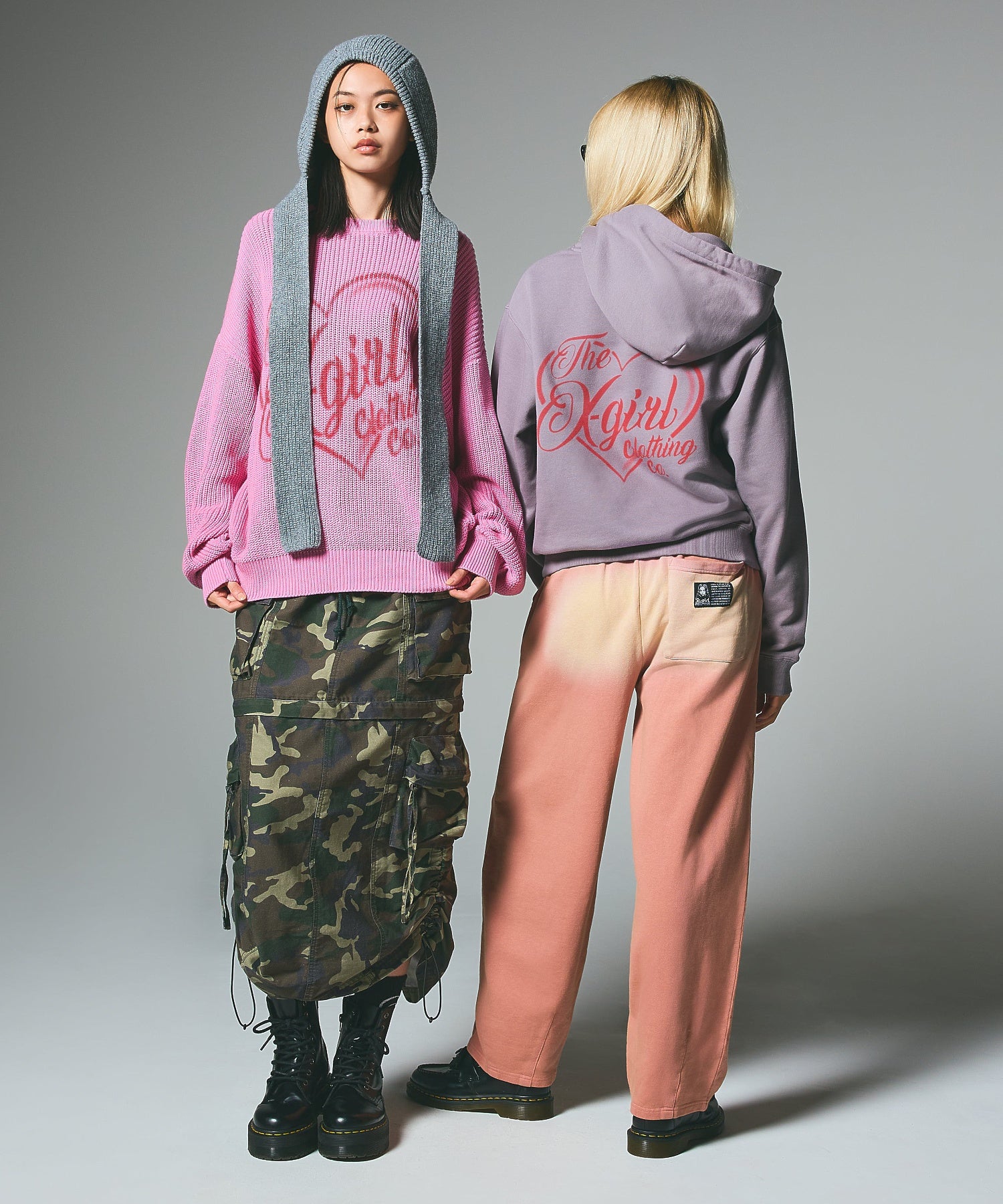 HEART SPRAY LOGO KNIT TOP