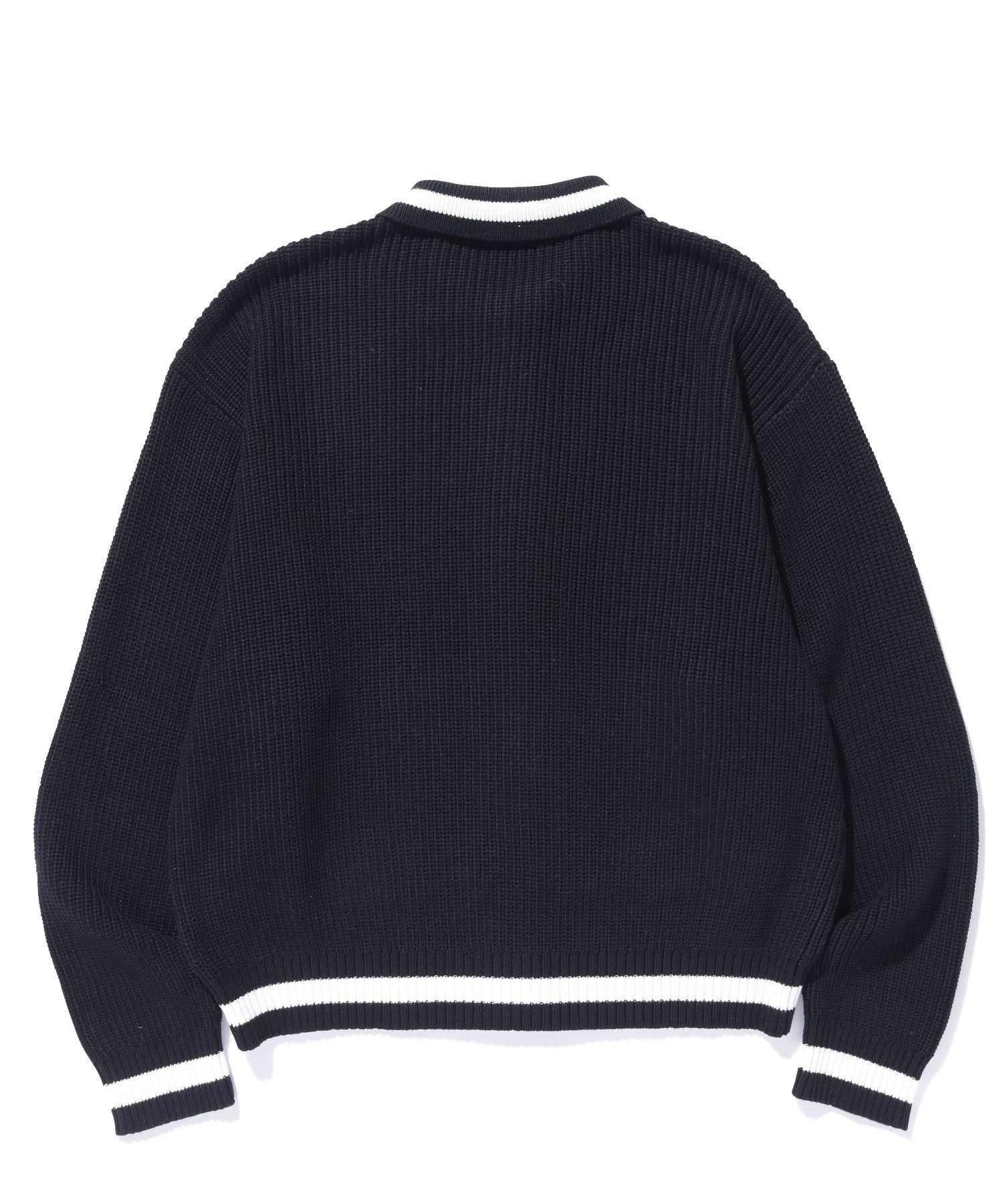 LINE KNIT TOP