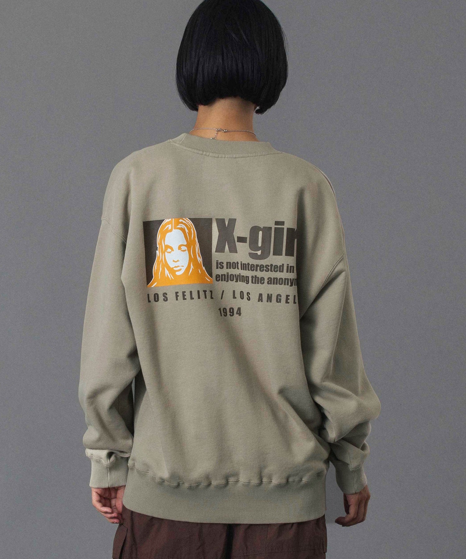 ANONYMITY CREWNECK SWEAT TOP