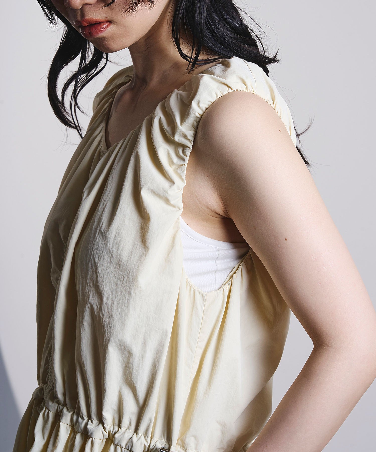 DRAWSTRING SLV.LESS DRESS