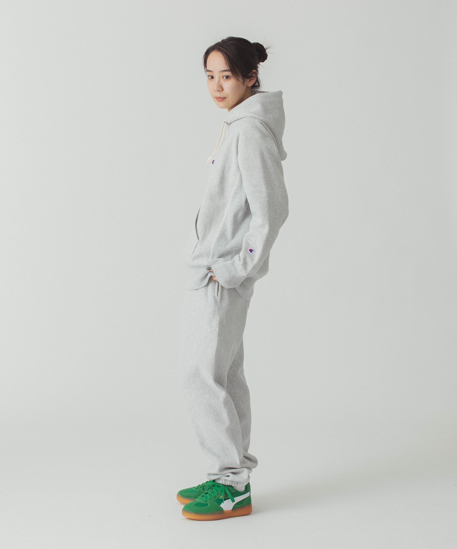 Champion/チャンピオン/REVERSE WEAVE R HOODED SWEATSHIRT/C3-Y133