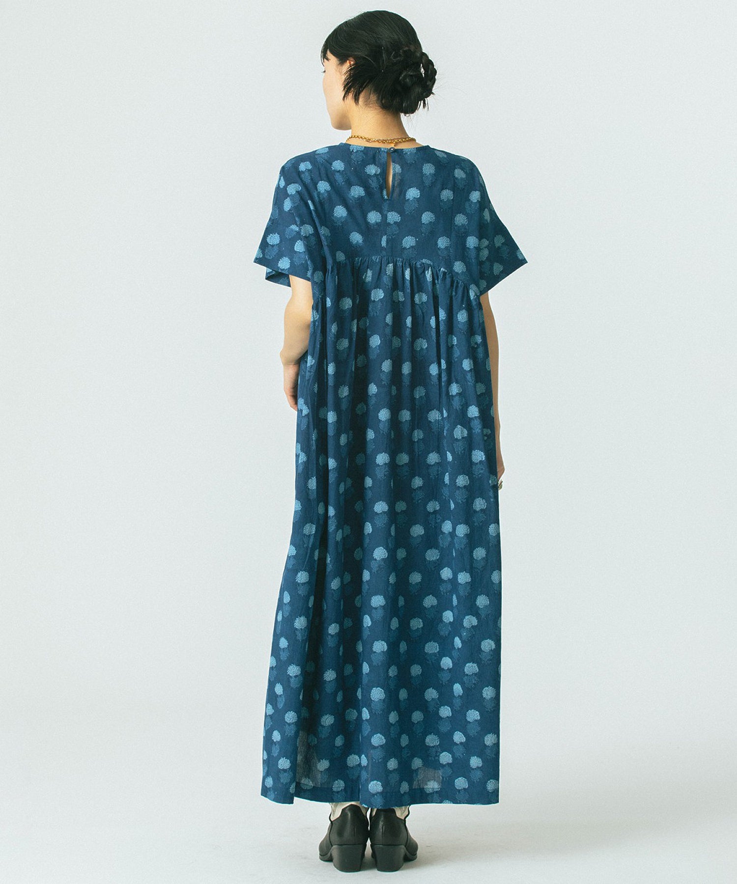 GENE HEAVENS/INDIGO FLOWER SMOCK DRESS