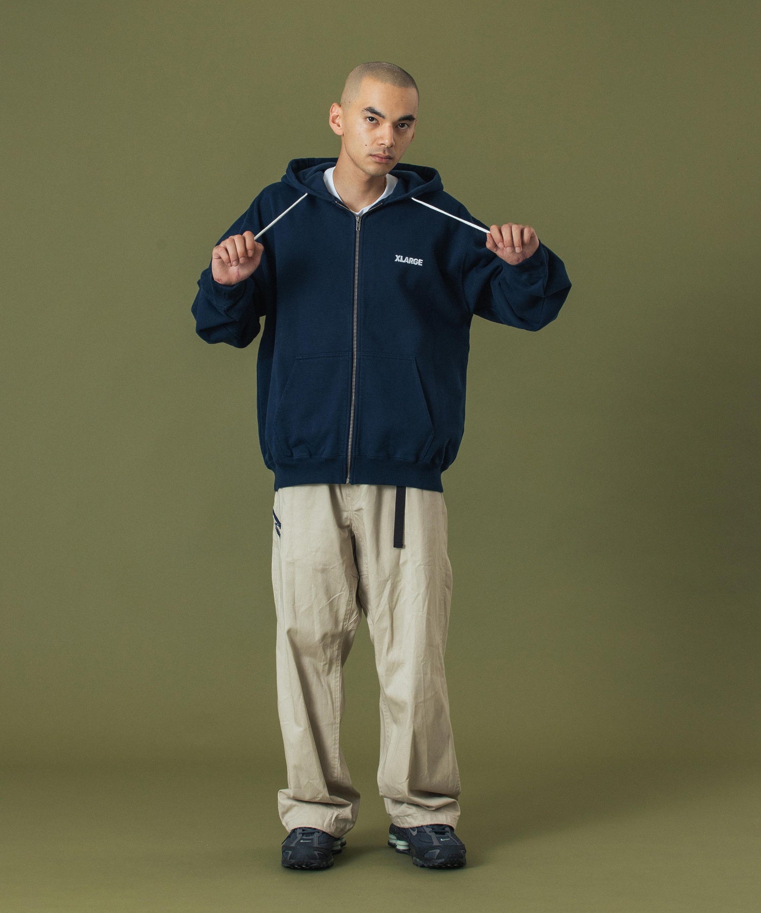 STANDARD LOGO ZIP HOODED SWEATSHIRT