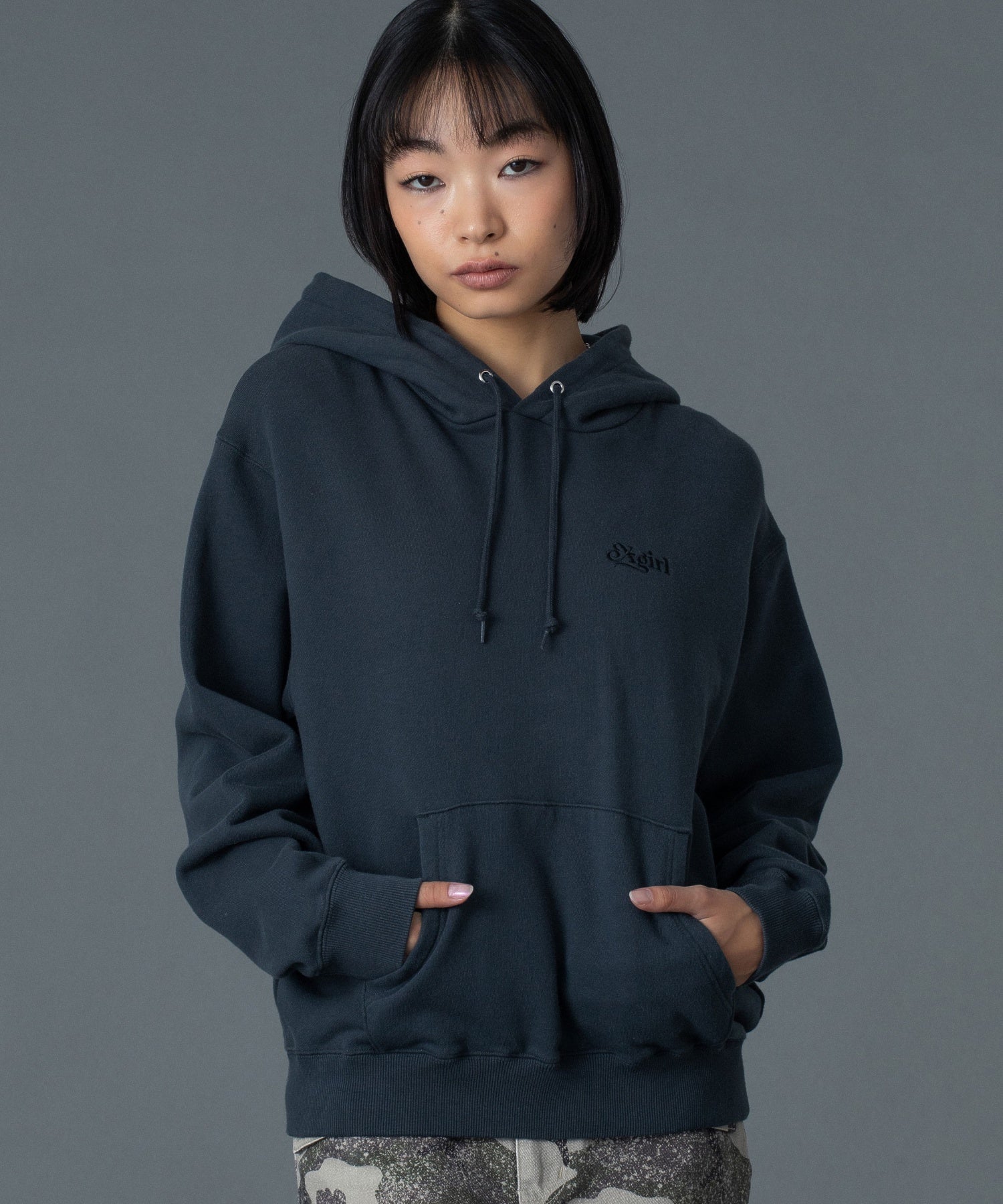 BUTTERFLY PATCH SWEAT HOODIE