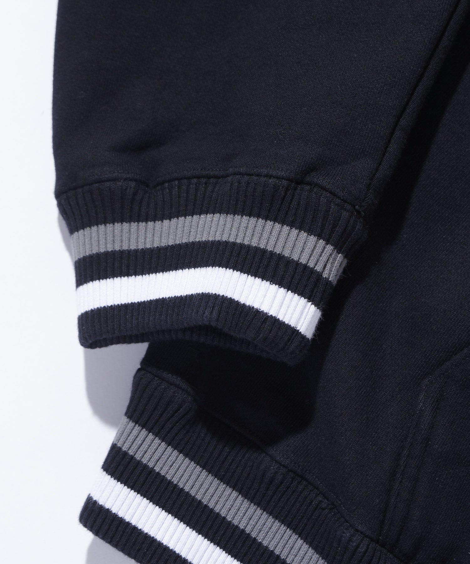 VARSITY ZIP HOODED SWEATSHIRT