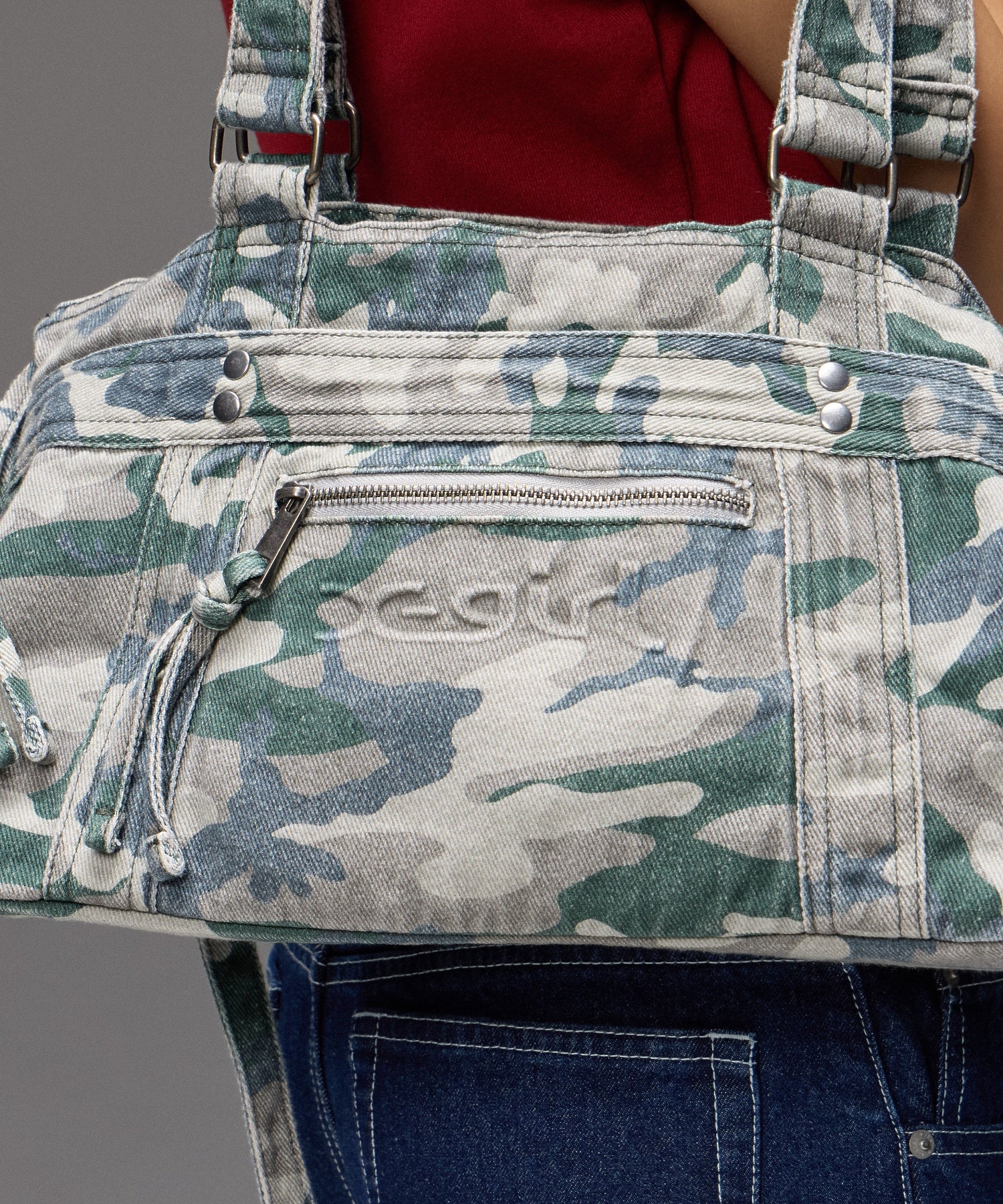 FADED MILLS LOGO SQUARE BAG