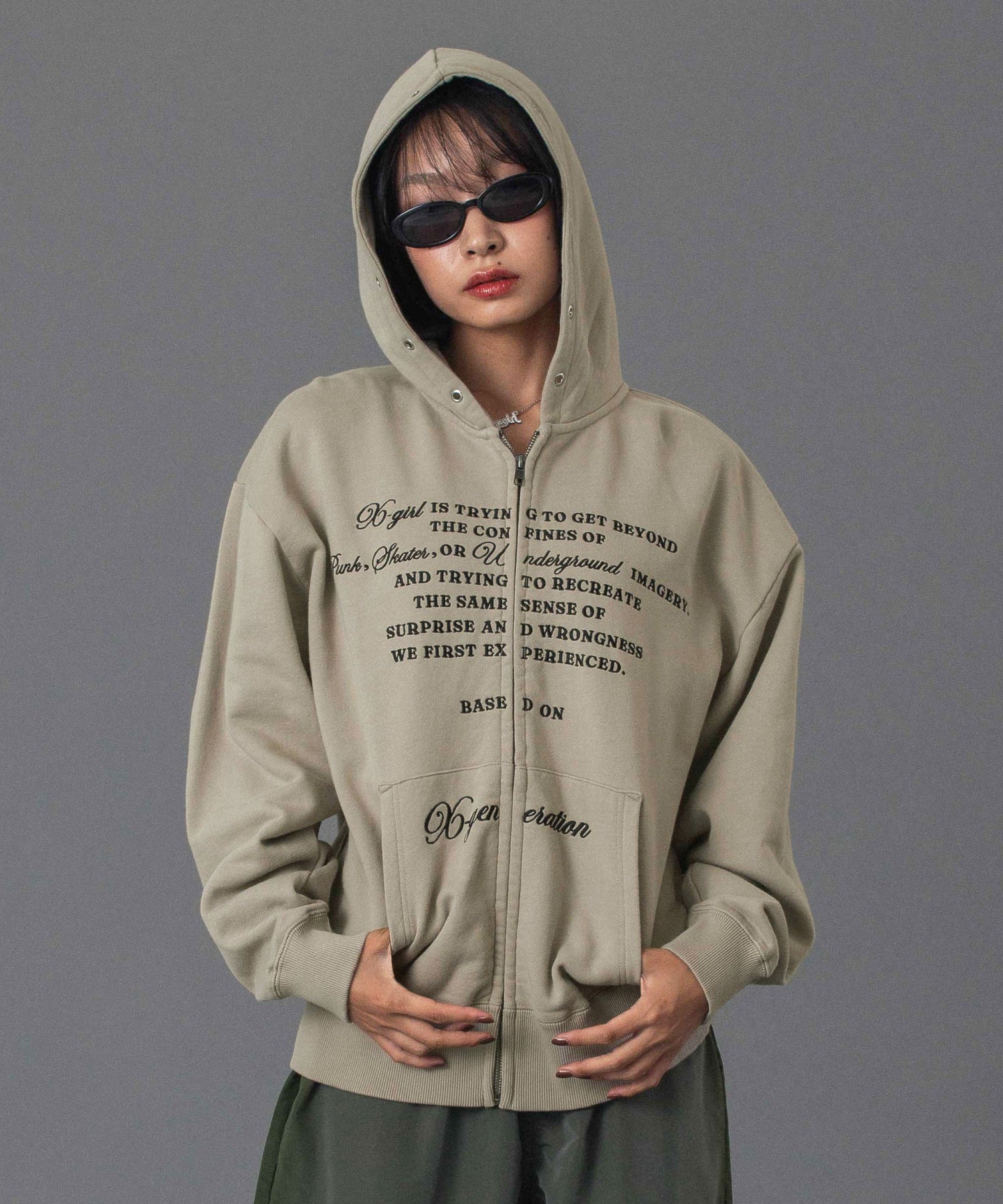 EYELET EMBROIDERY ZIP UP SWEAT HOODIE