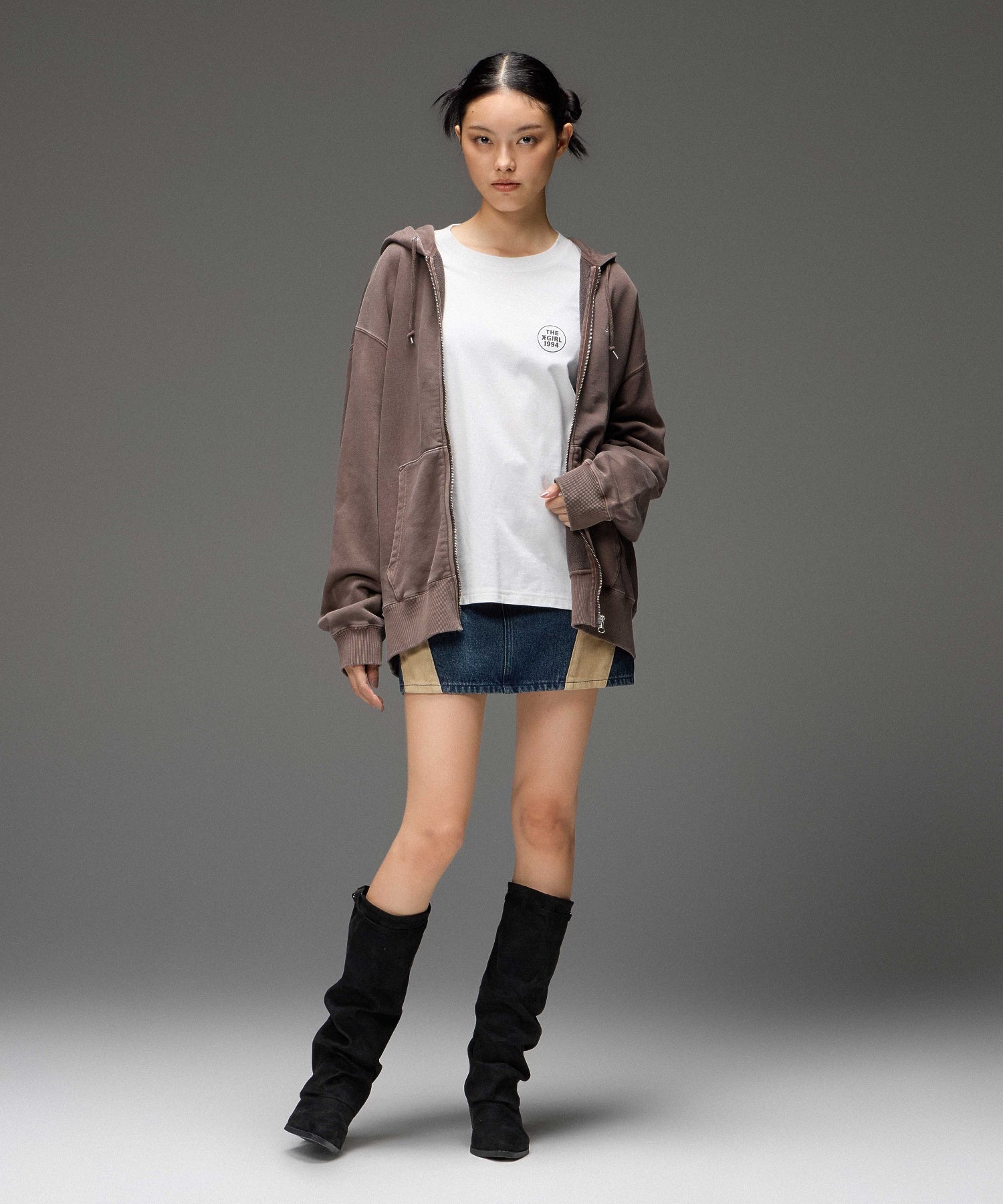 CONTRAST PANELED DENIM MINI SKIRT