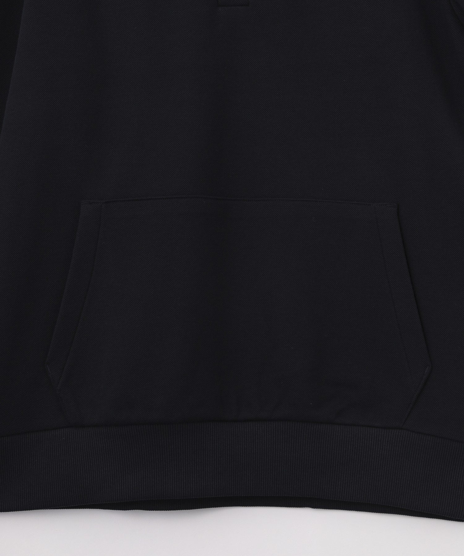 FRED PERRY/フレッドペリー/TENNIS BADGE COLLARED SWEATSHIRT M1382