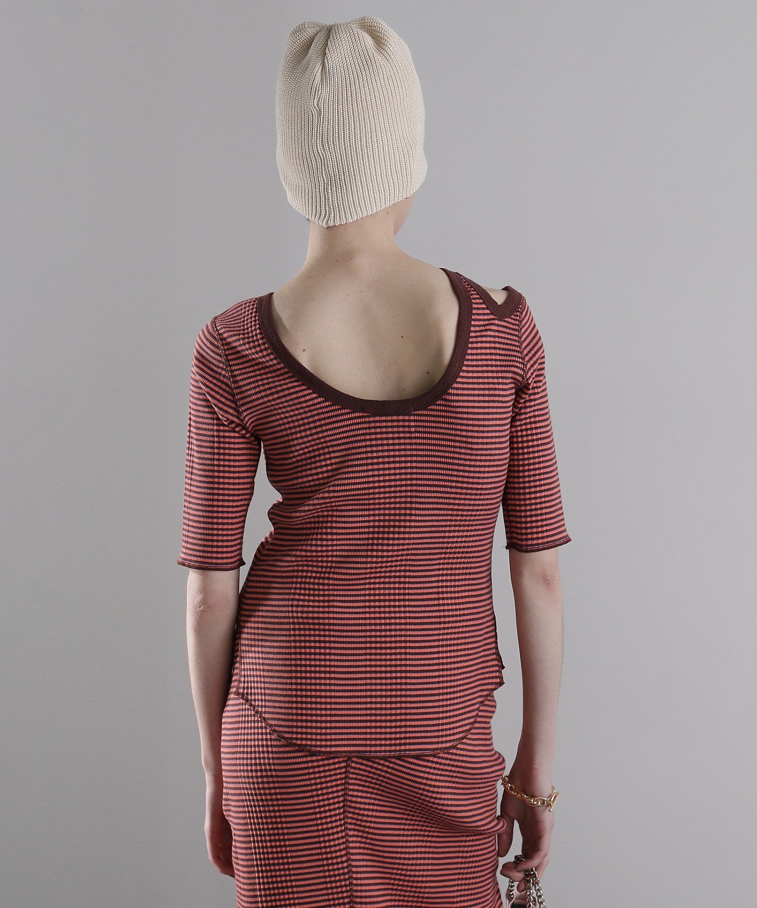 マルチボーダートップス