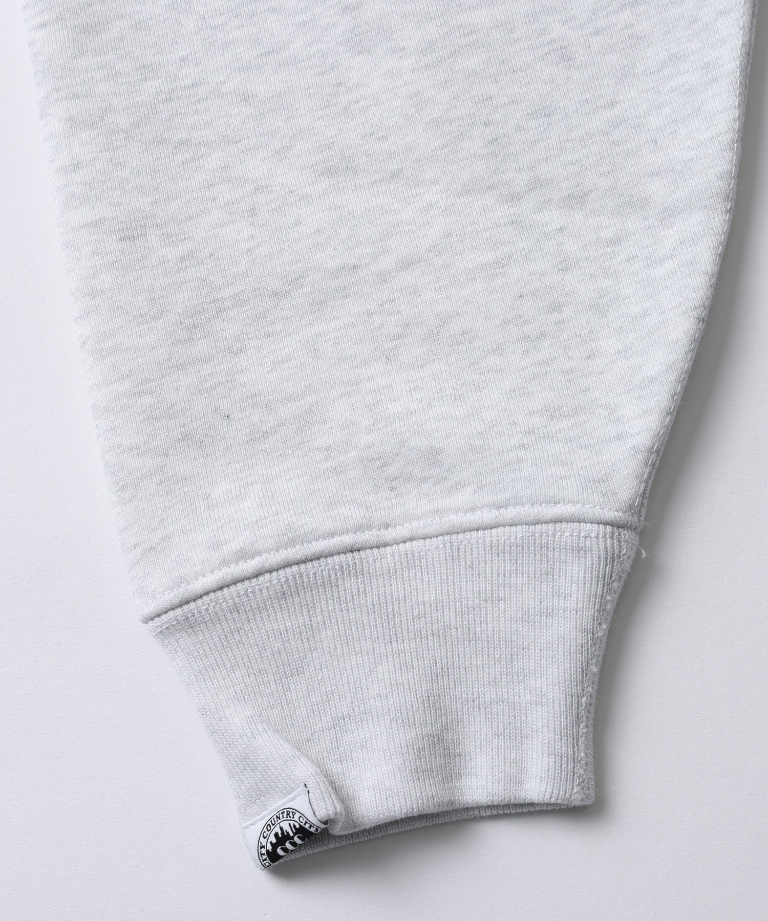 CITY COUNTRY CITY x IS-NESS_SWEATSHIRT_HOUSE CCC-263C007